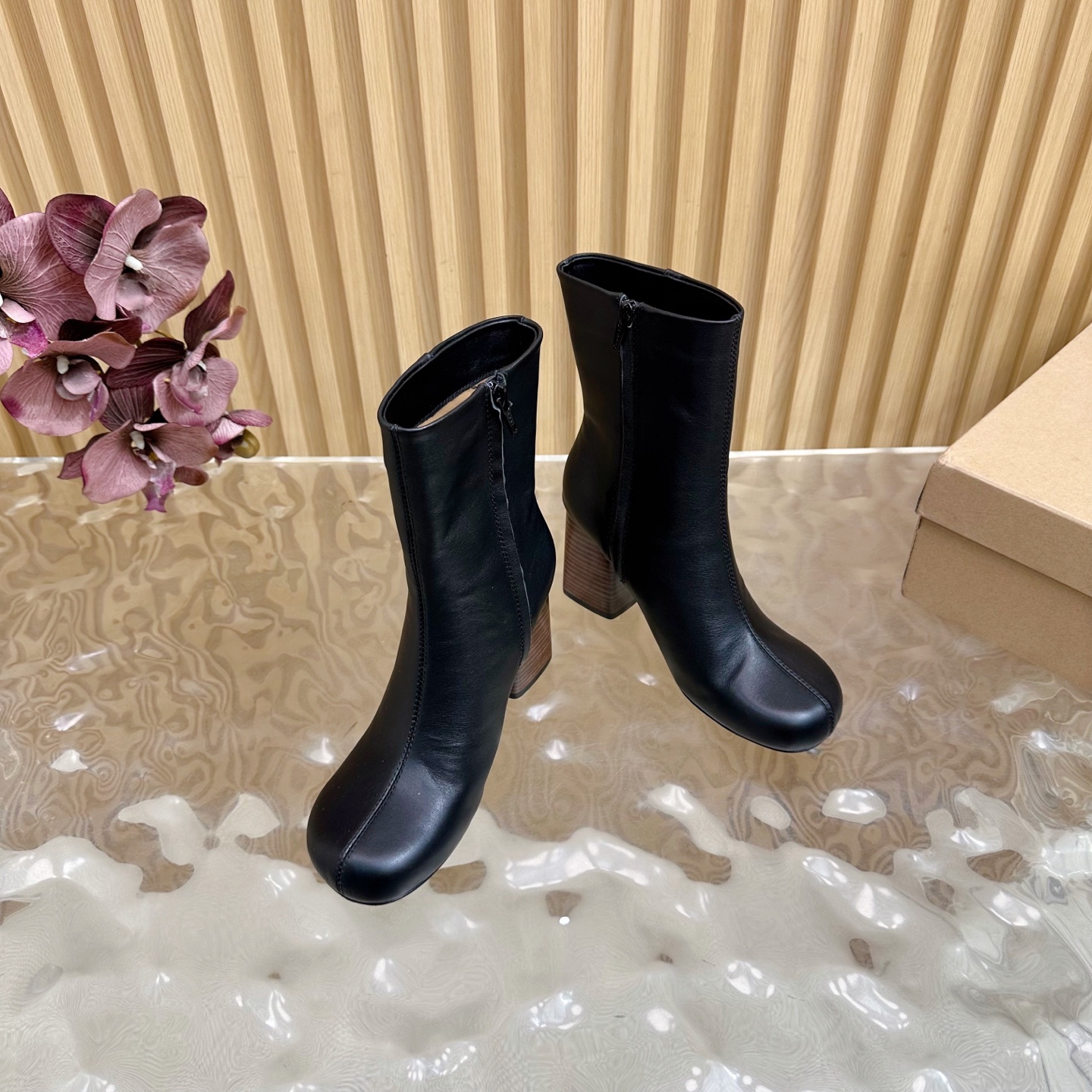 LEMAIRE 25 Shoes: French Elegance and Comfort in Every Step - 图片 6