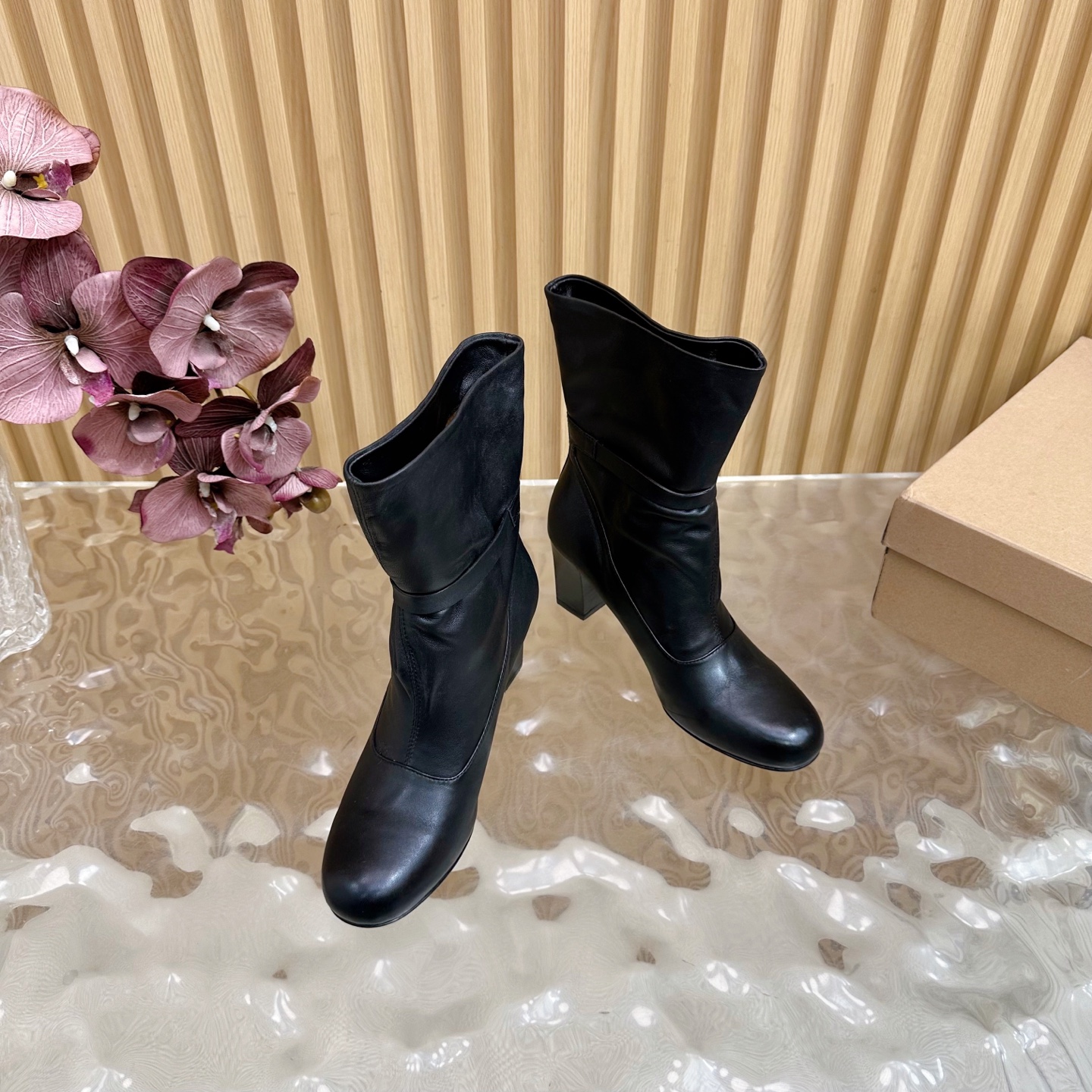LEMAIRE 25 Shoes: French Elegance and Luxury Comfort in Every Step - 图片 5