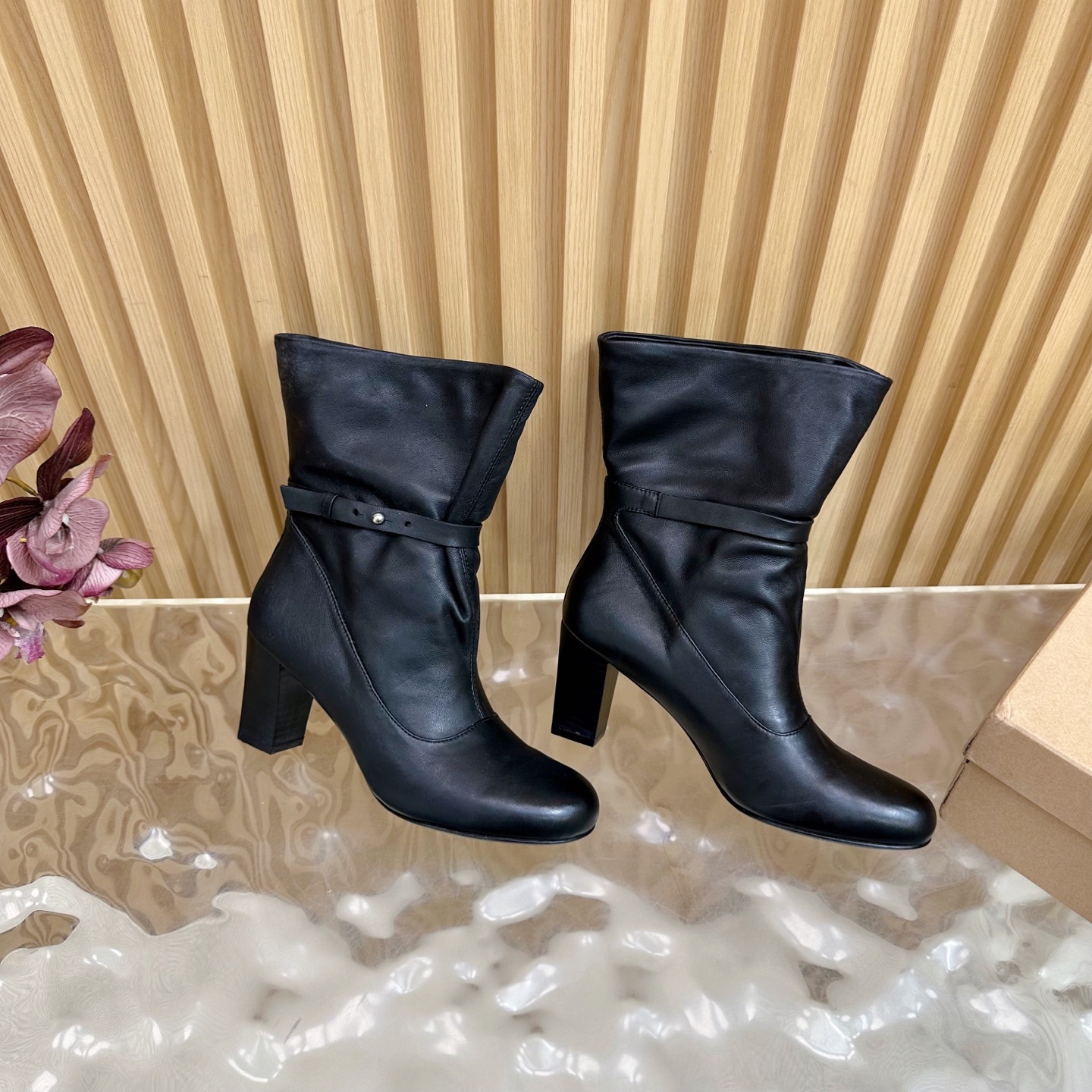 LEMAIRE 25 Shoes: French Elegance and Luxury Comfort in Every Step - 图片 8