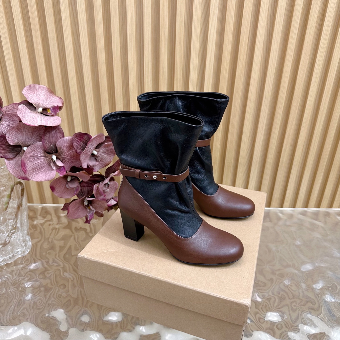 LEMAIRE 25 Shoes: French Elegance and Comfort in Every Step