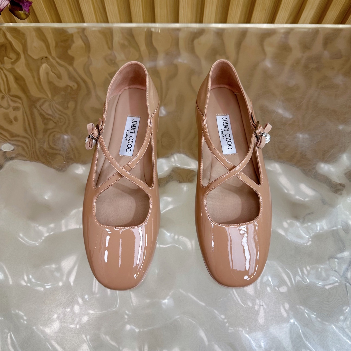 2025 Jimmy Choo Cross-Laced Pearl Mary Jane Ballet Shoes with Classic Design and Italian Leather. Size 35-39. - 图片 5