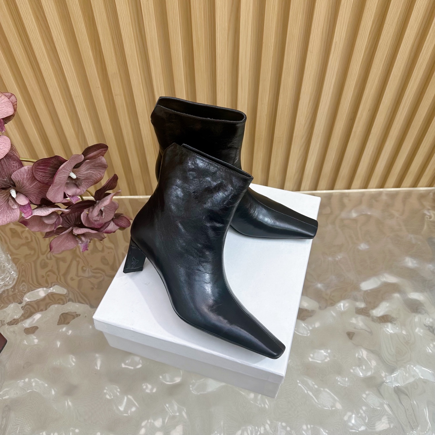 The Row Classic Luxury Leather Shoe Loafer Ref.0E73614C 2