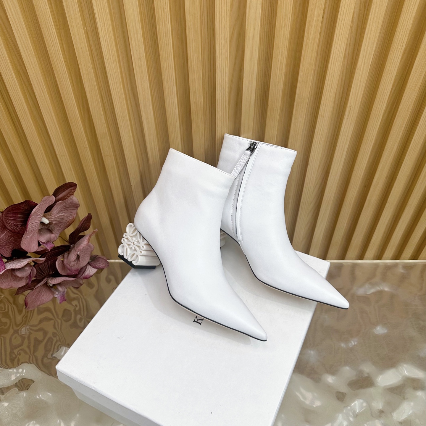“Grandma Gao-Tao’s Lowelle Resort Collection: A Fusion of Tradition and Modernity in Fashion” - 图片 3