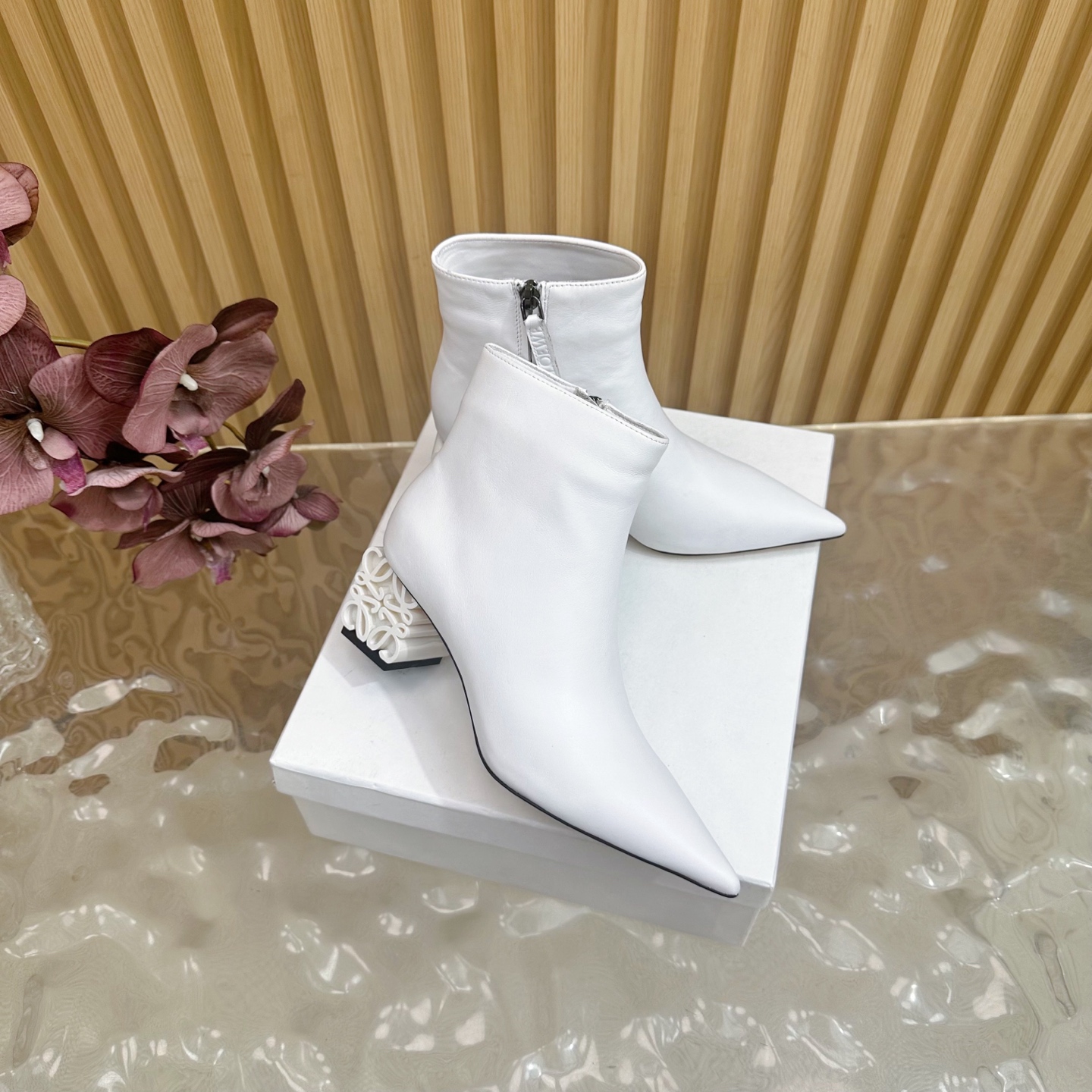 “Grandma Gao-Tao’s Lowelle Resort Collection: A Fusion of Tradition and Modernity in Fashion” - 图片 2