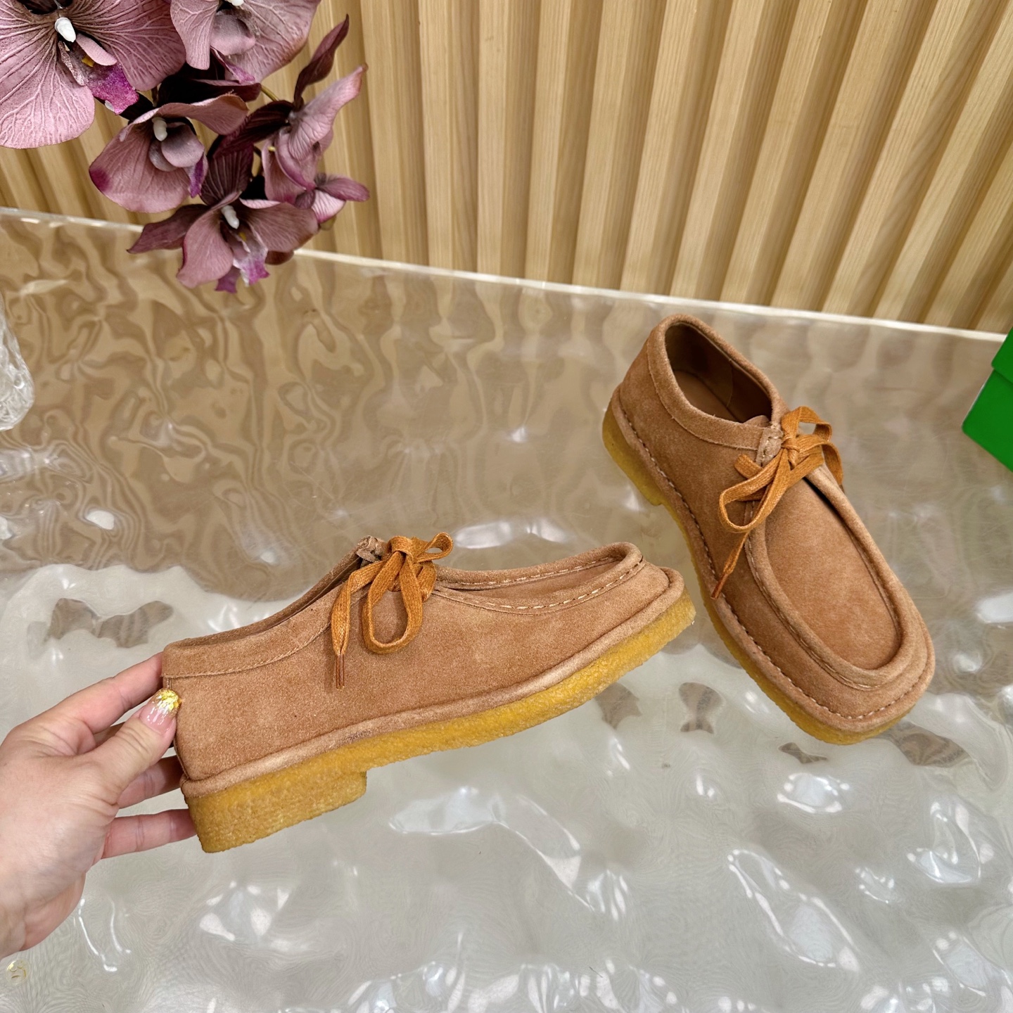 “Bottega Veneta Lufford Shoes: Retro-Inspired Adamo Series for Comfort and Style | Size 35-41” - 图片 8