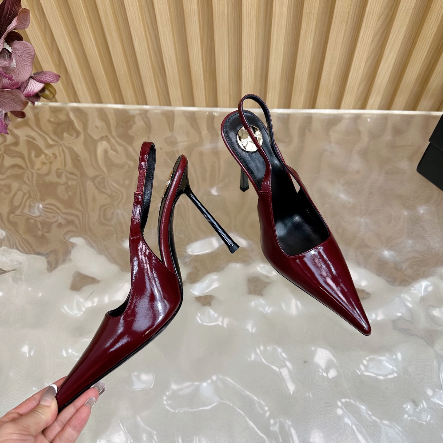 SAINT LAURENT Saint Roland 25ss Floral Pointy Heel Heels with YSL Metal Detail – Product Details - 图片 7