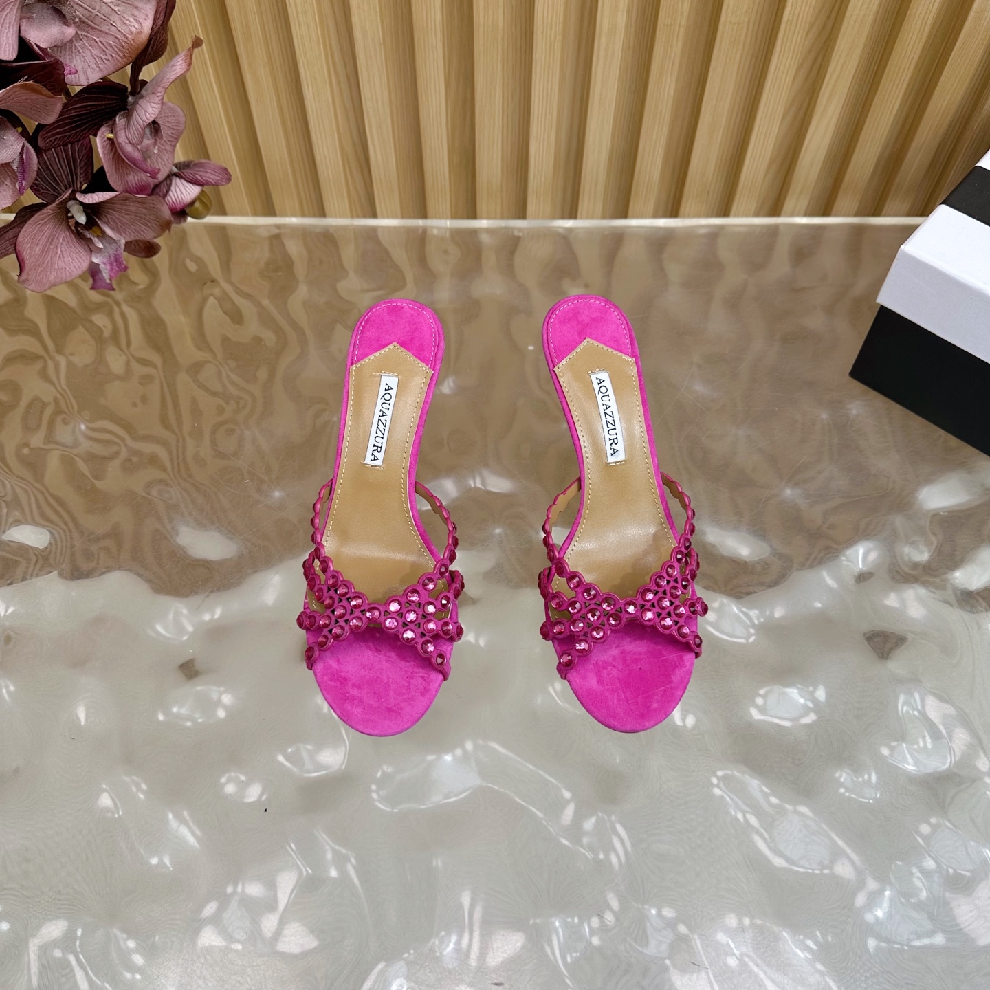 “Aquazzura 2025 Top Version Sheepskin High Heels for Parties and Nightclubs – 9.5cm Italian Leather” - 图片 4