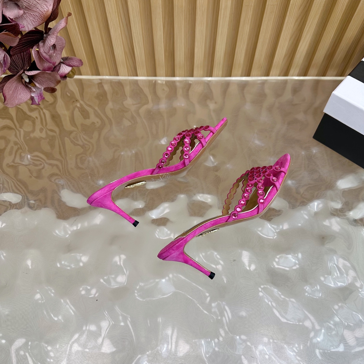 “Aquazzura 2025 Top Version Sheepskin High Heels for Parties and Nightclubs – 9.5cm Italian Leather” - 图片 9