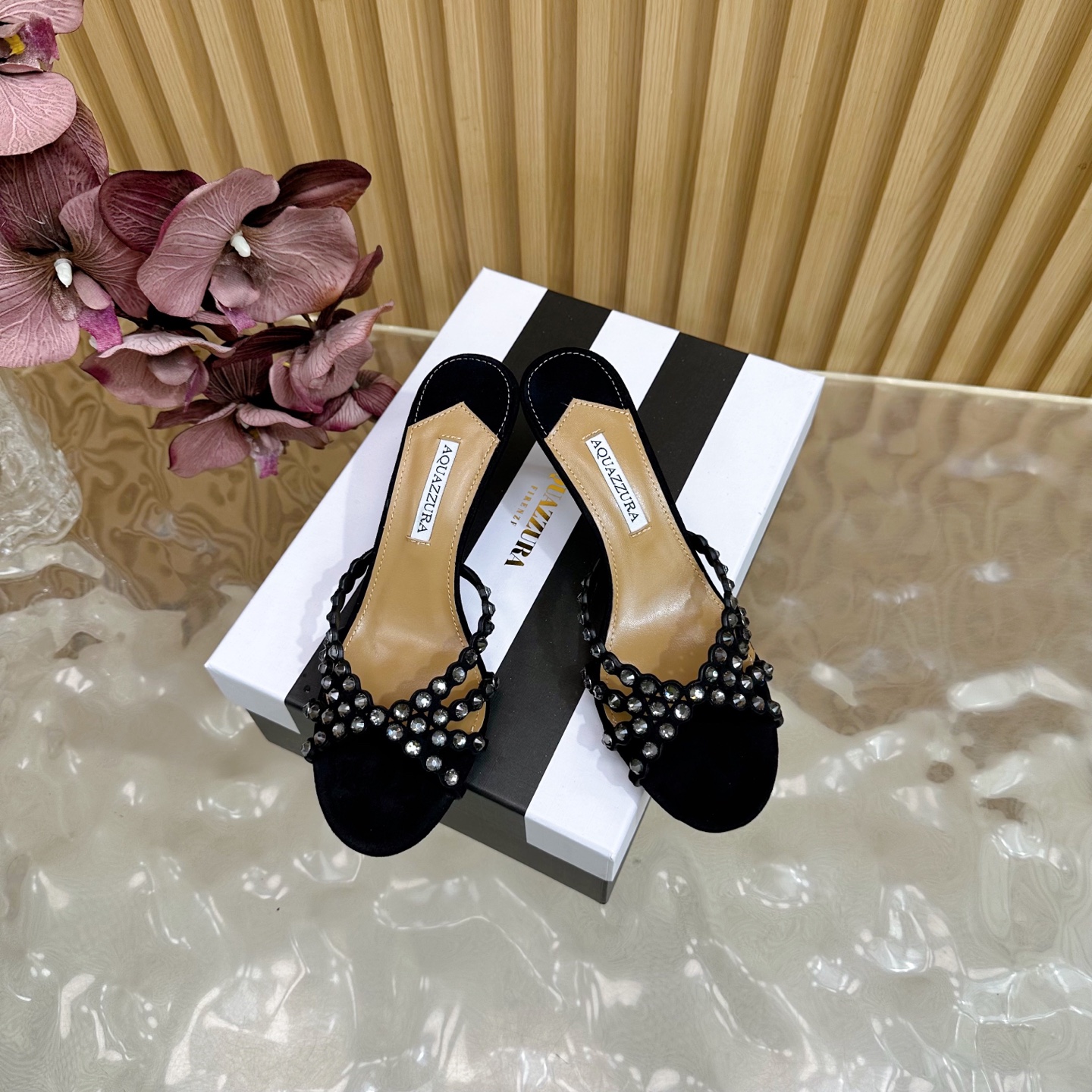 “Aquazzura Top Version 2025: High-Quality Sheepskin Shoes for Party and Night Club Styles – Full Package Included” - 图片 3