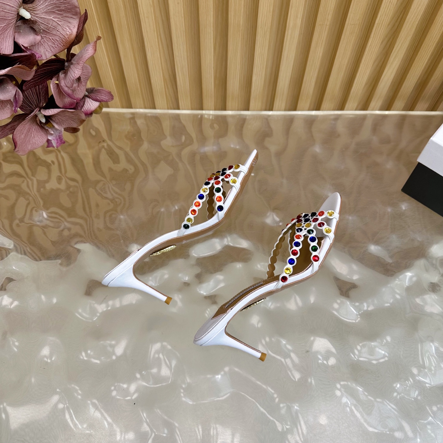 “Aquazzura 2025 Top Version Women’s Party Shoes: High-Quality Italian Leather, 9.5cm Heels” - 图片 8
