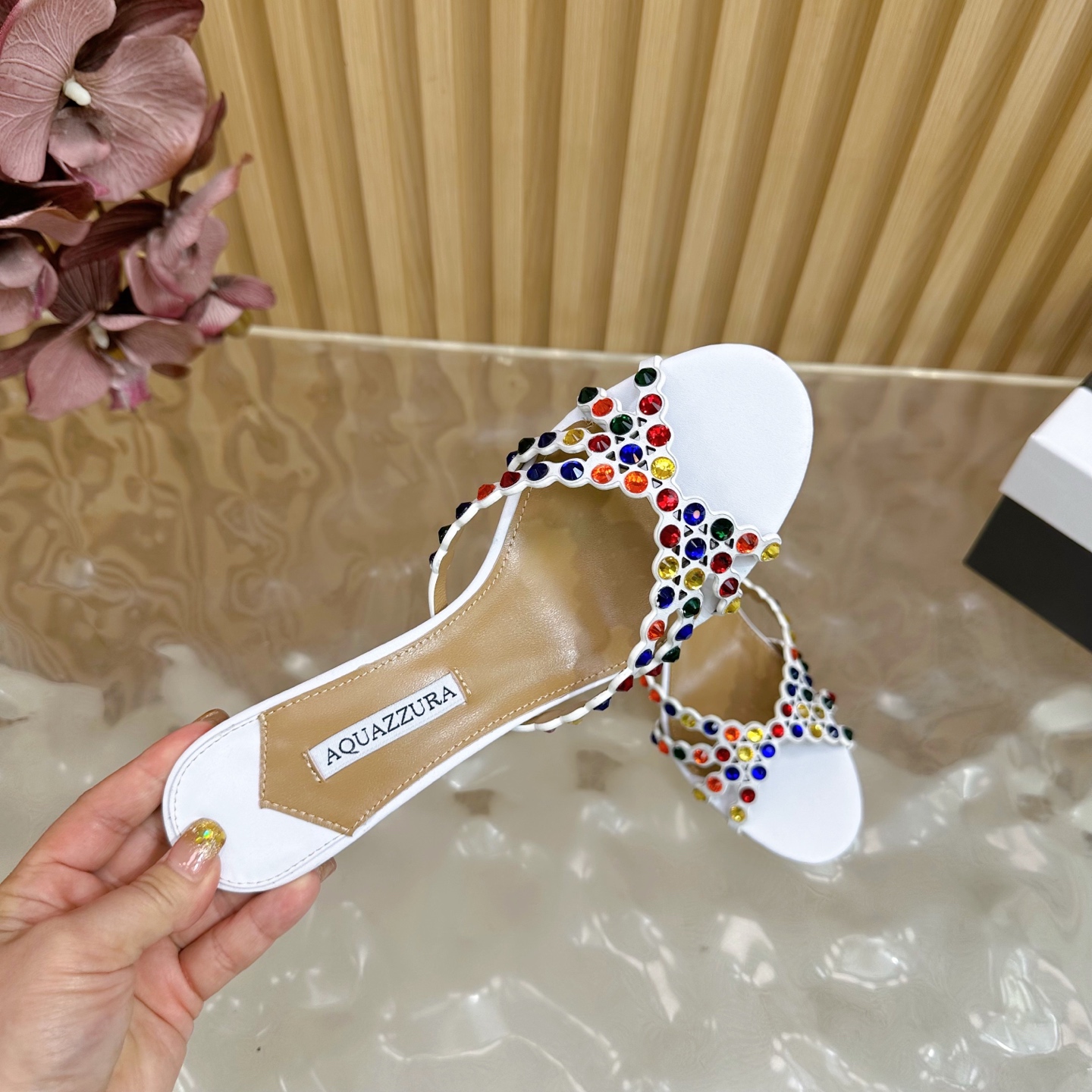 “Aquazzura 2025 Top Version Women’s Party Shoes: High-Quality Italian Leather, 9.5cm Heels” - 图片 9