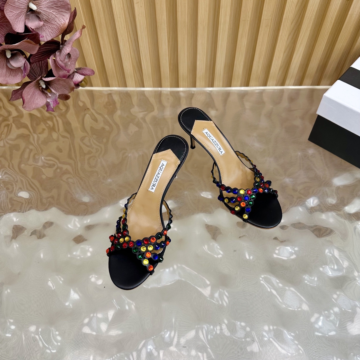 Title: Aquazzura 2025 Top Version Women’s Shoes Summary Summary: High-quality feminine shoes with sheepskin and Italian leather, suitable for parties and nightclubs, 9.5 cm - 图片 5