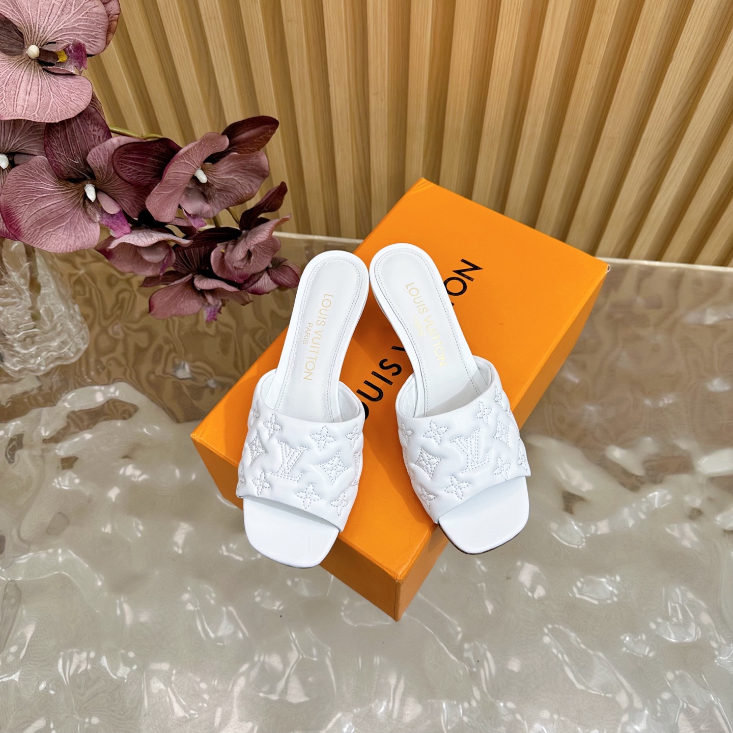 Louis Vuitton Women's White Silk Heeled Sandals - Spring/Summer 2025 Collection 4 i1755807693197 8987 0 2