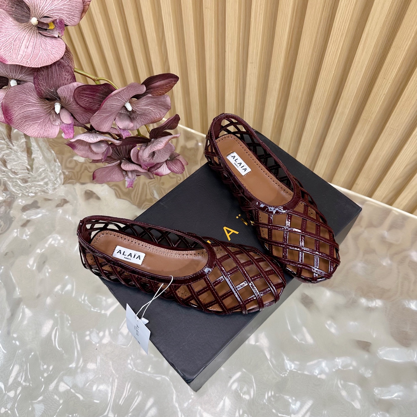 ALAIA Women's Hollowed-Out Mary Jane Ballet Flats Sandals 3 i1755947558431 1818 0 1