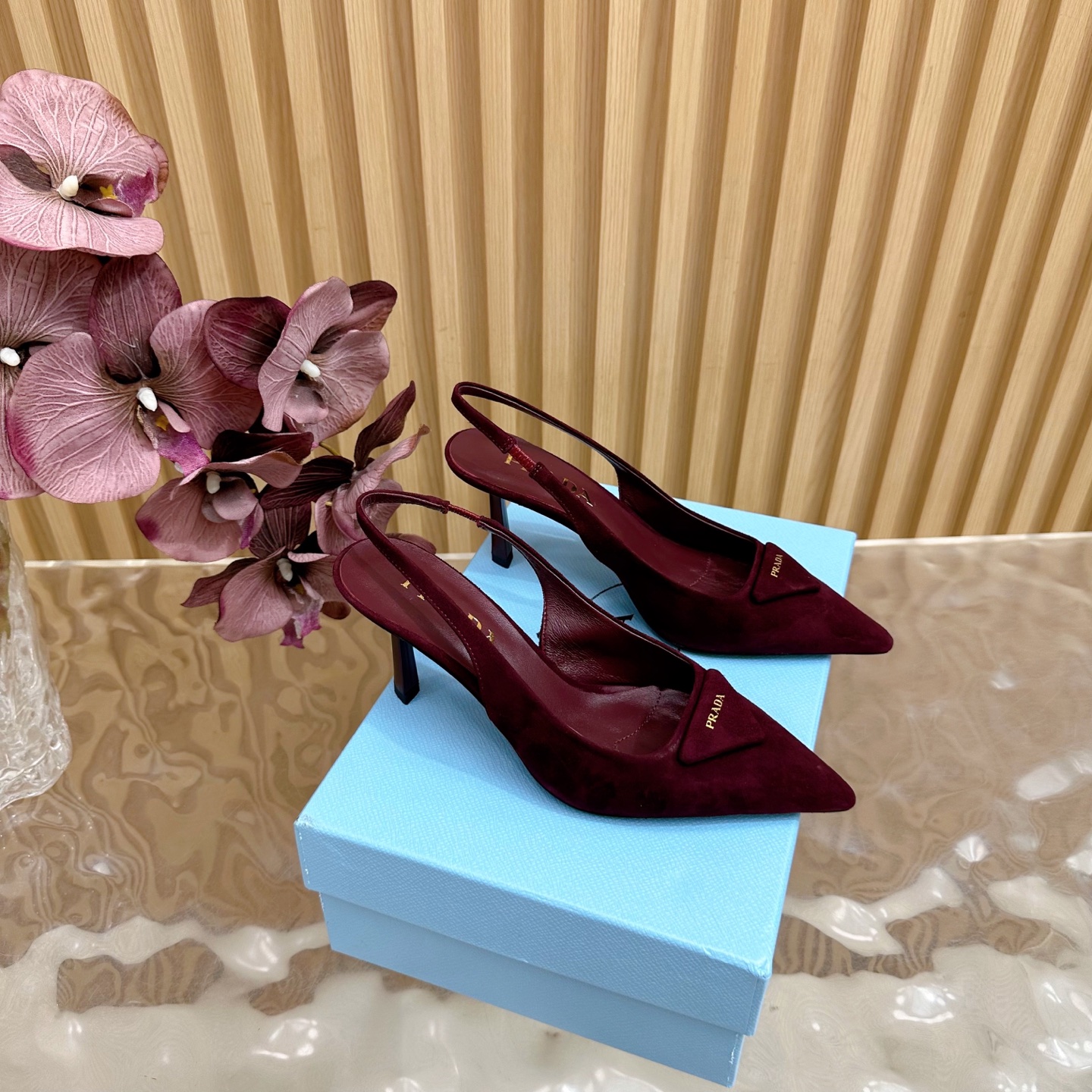 Prada Women's Slingback Pumps Elegant Pointed-Toe Stiletto Heel Shoes 2 i1755949954313 4380 0 0