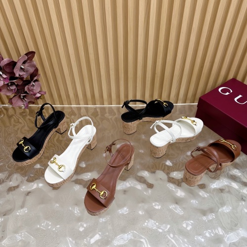 Elegant Women's Heeled Sandals with Ankle Strap - Stylish & Comfortable 1 Elegant Women's Heeled Sandals with Ankle Strap - Stylish & Comfortable