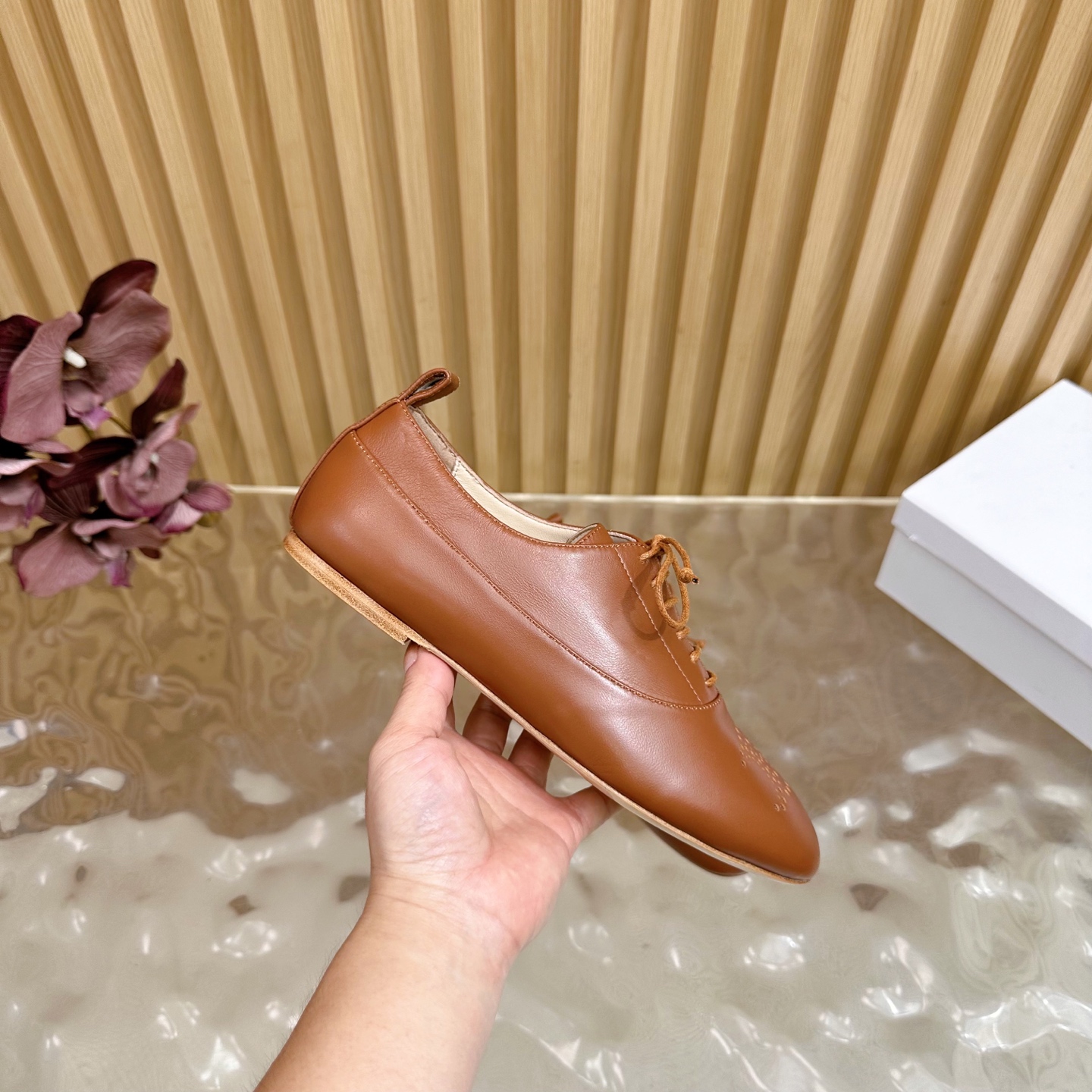 Celine Women's Triomphe Brown Leather Lace-up Dress Shoes Loafers 9 i1758437301221 9079 0 7