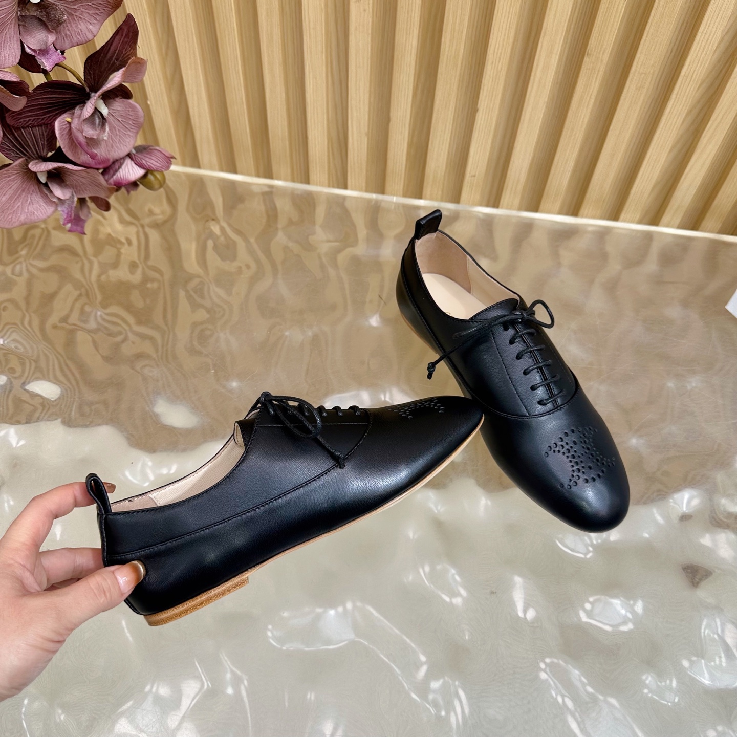 Celine Women's Leather Brogue Shoes Lace-up Flats 9 i1758437339476 5299 0 7