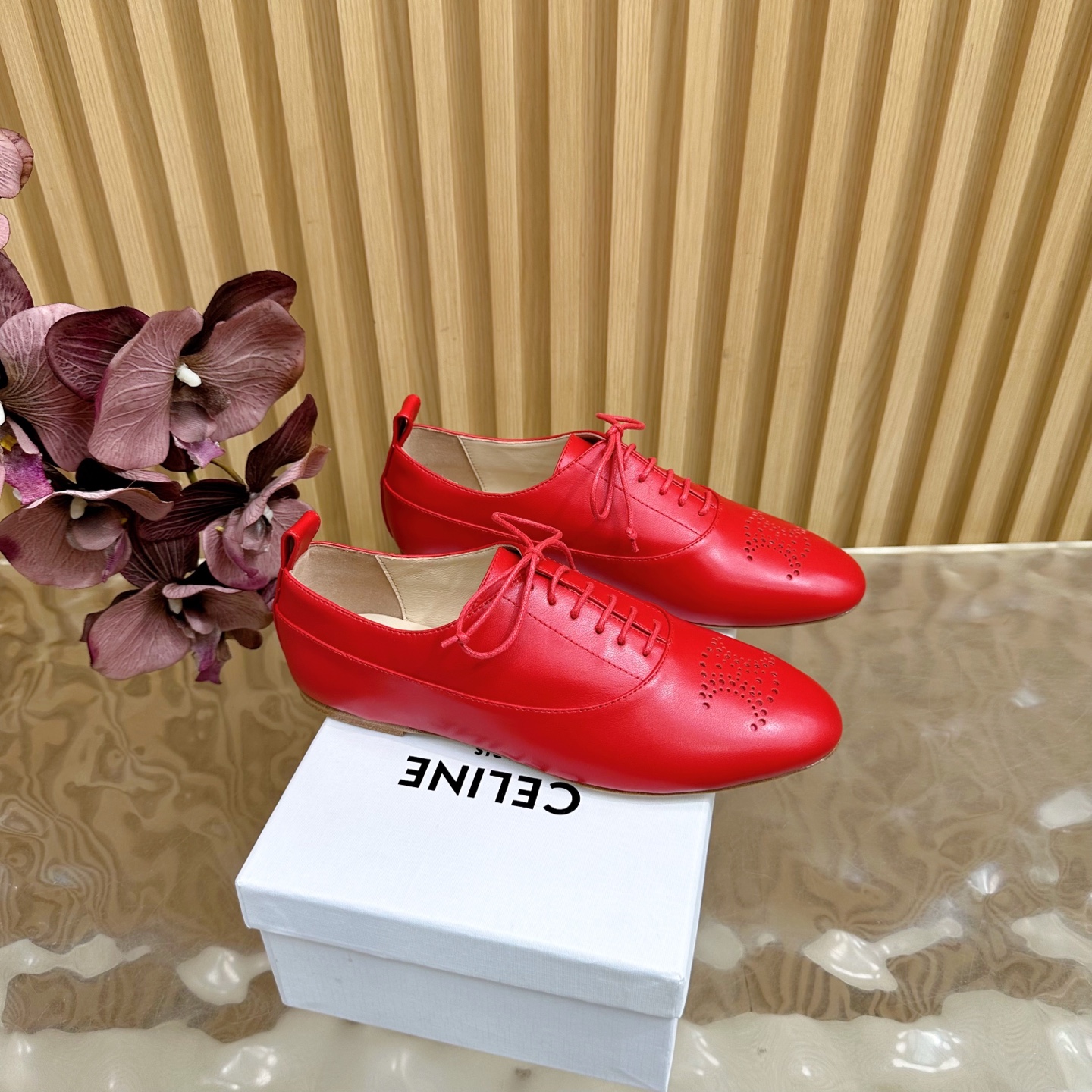 Celine Women's Red Leather Lace-Up Oxford Shoes 3 i1758437407317 4090 0 0