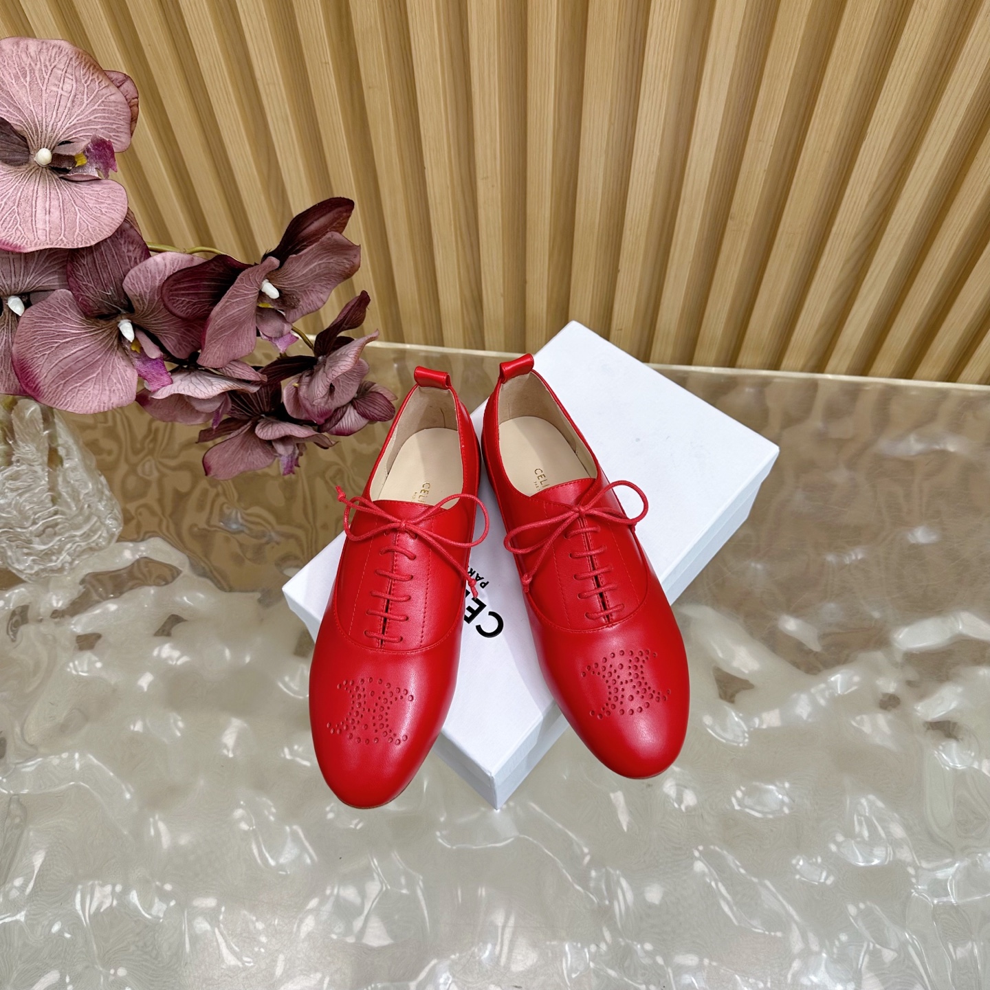 Celine Women's Red Leather Lace-Up Oxford Shoes 4 i1758437416408 8913 0 2