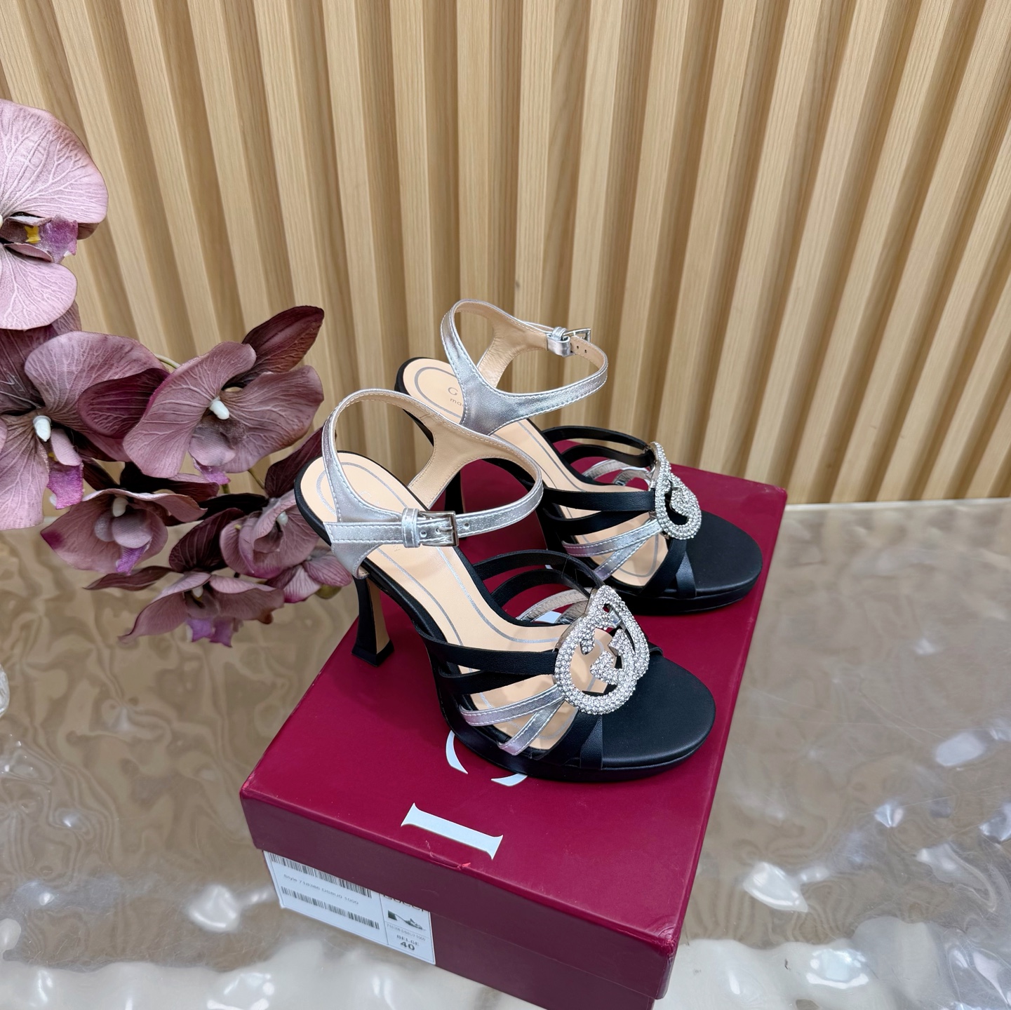 古驰 Gucci 经典高奢皮鞋鞋履高跟鞋 #02438253 2