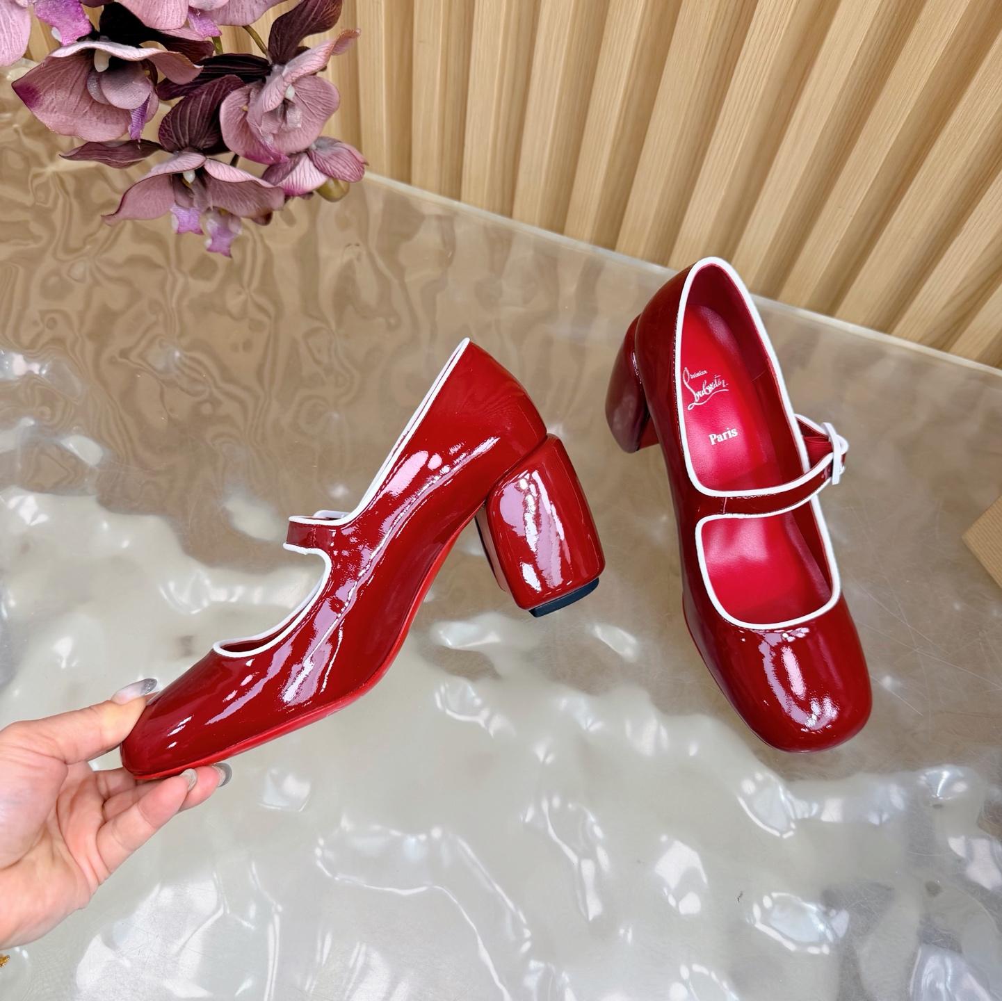 Christian Louboutin 8