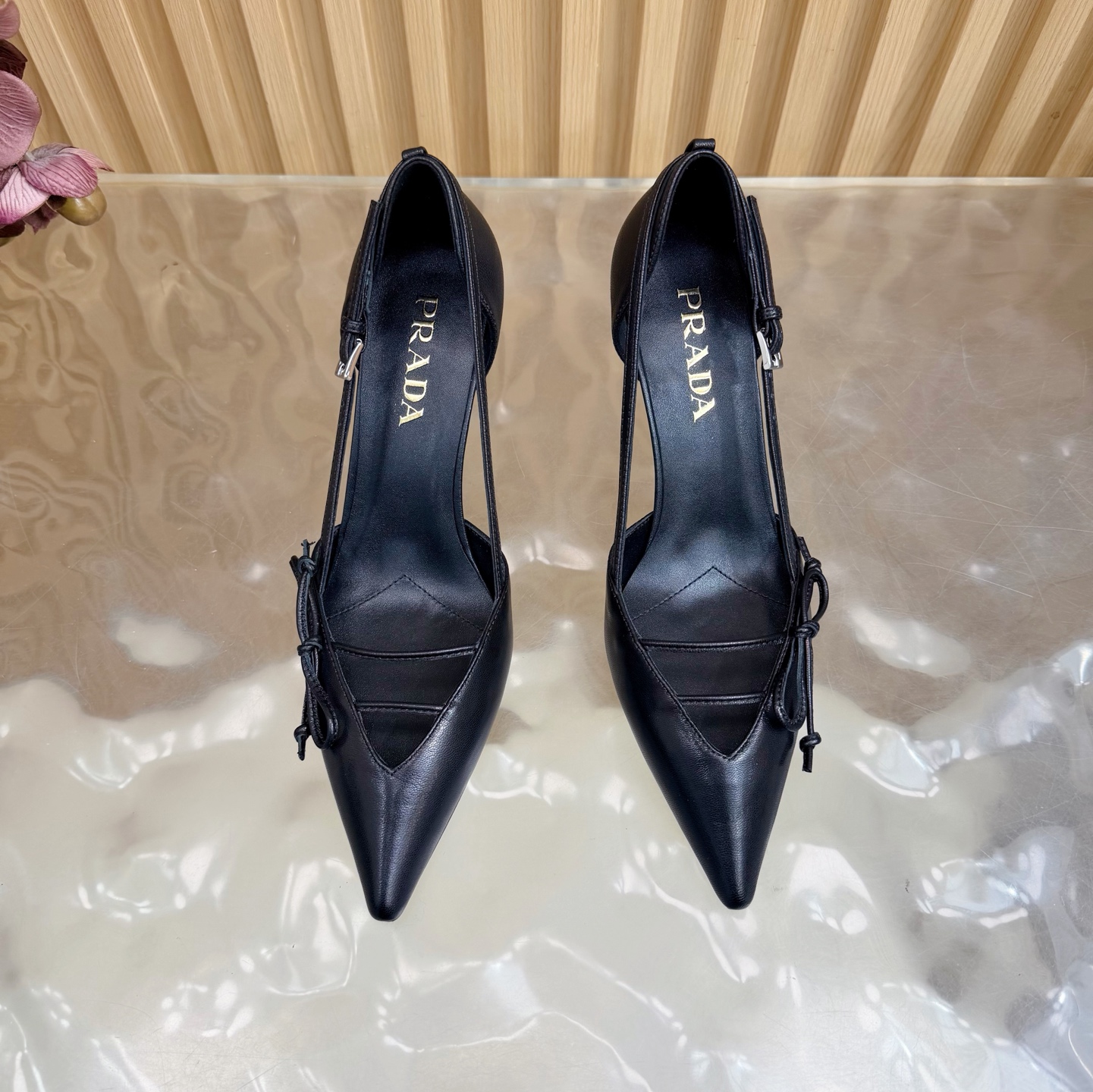 Prada Classic Luxury Leather Shoe Loafer Ref 5