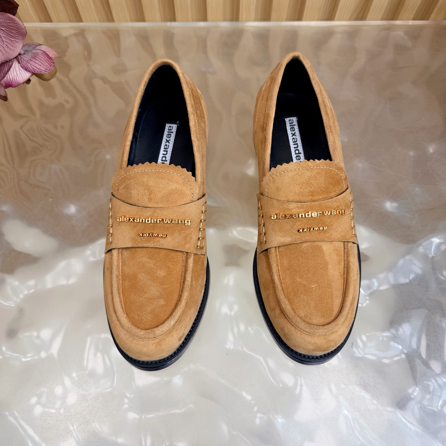 Fendi Classic Luxury Leather Shoe Loafer Ref.221F7063 5