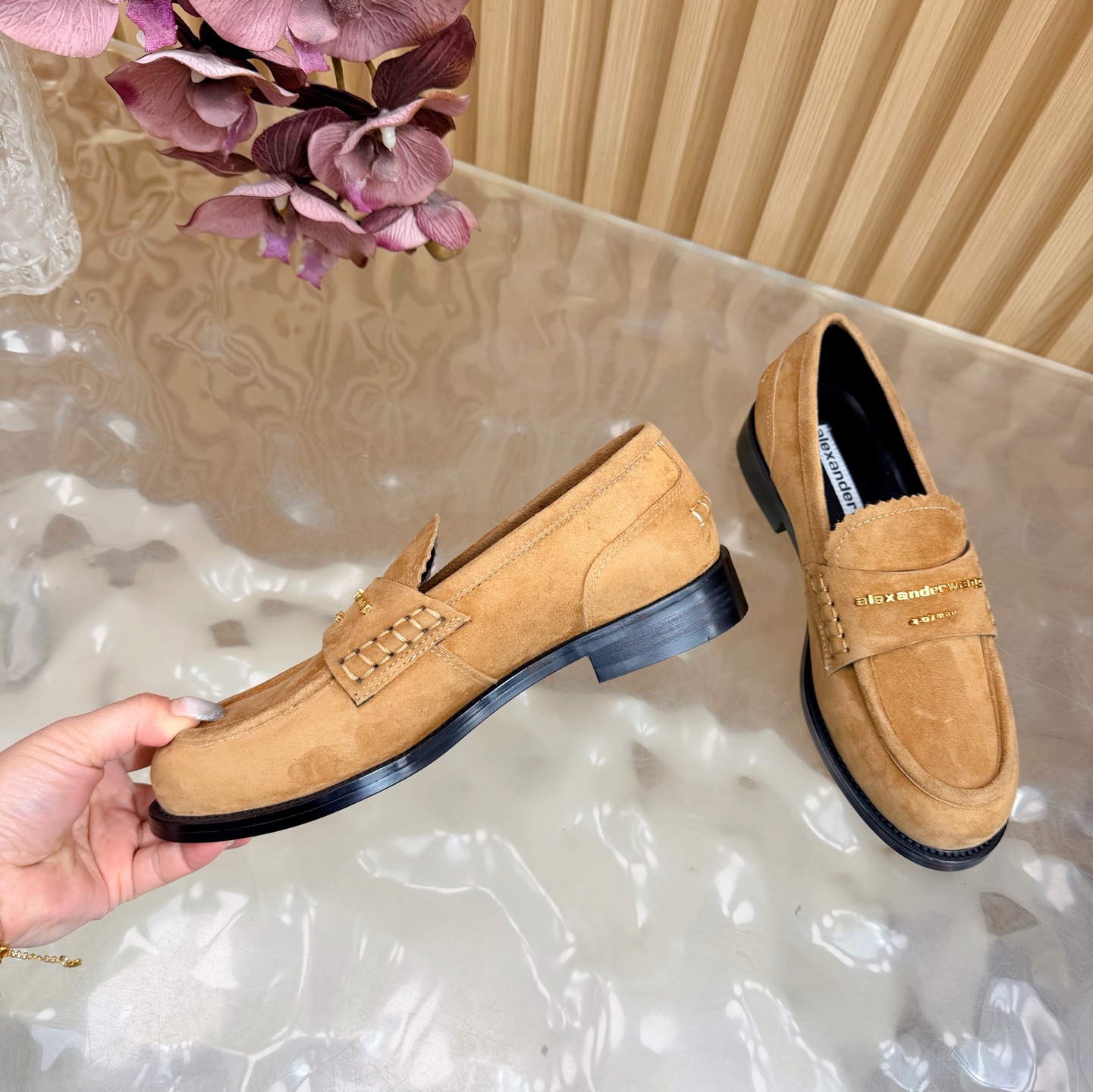 Fendi Classic Luxury Leather Shoe Loafer Ref.221F7063 9