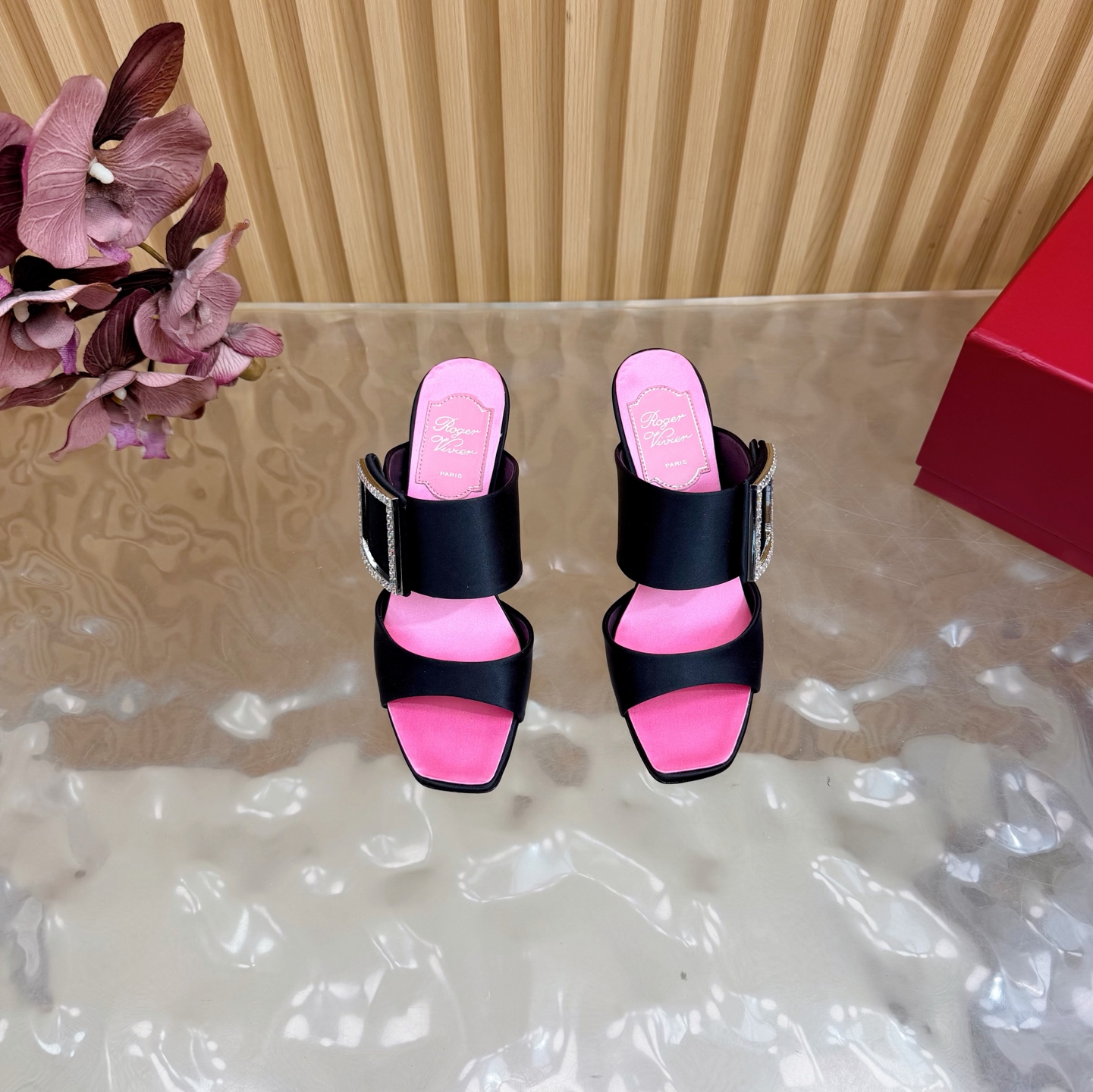 Roger Vivier Classic Luxury Leather Shoe Loafer Ref.00BF3704 5