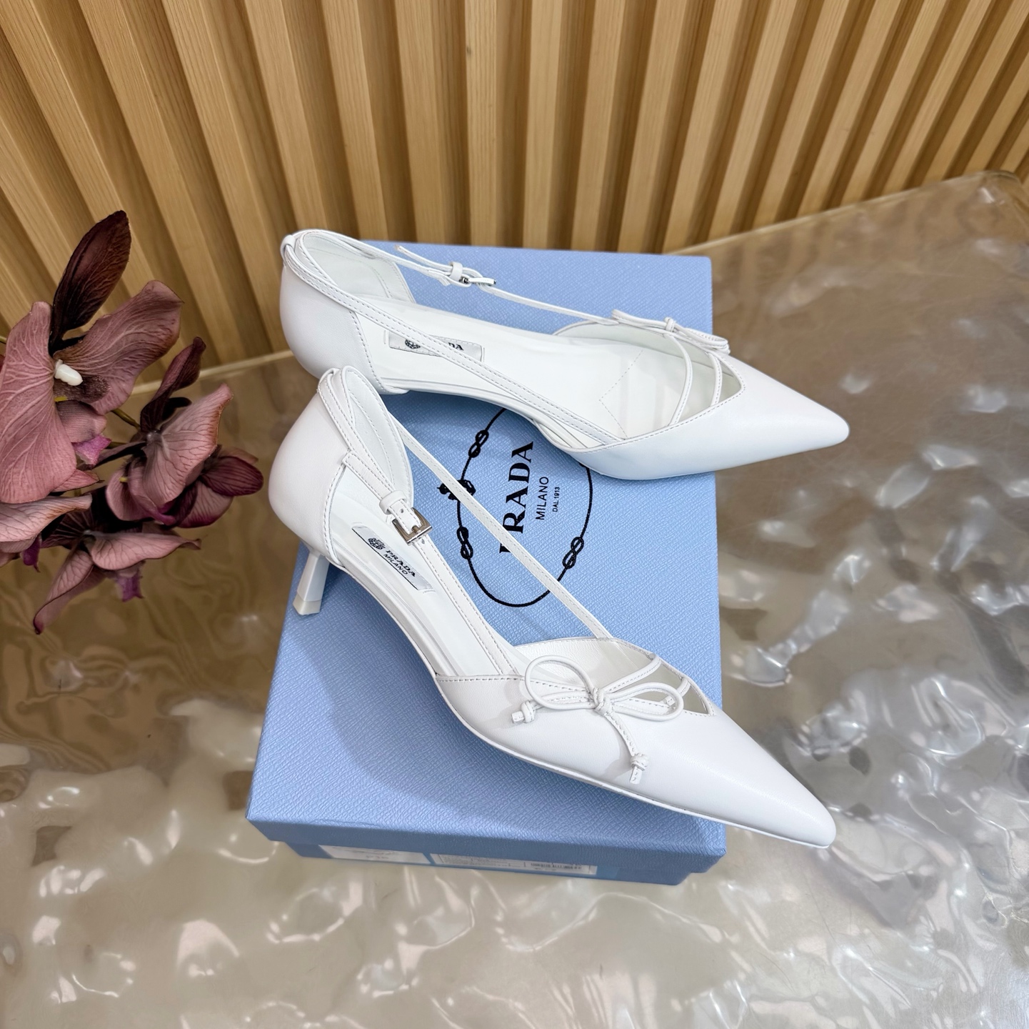 Prada Style Leather Women's Shoes Lookbook Reference image 2