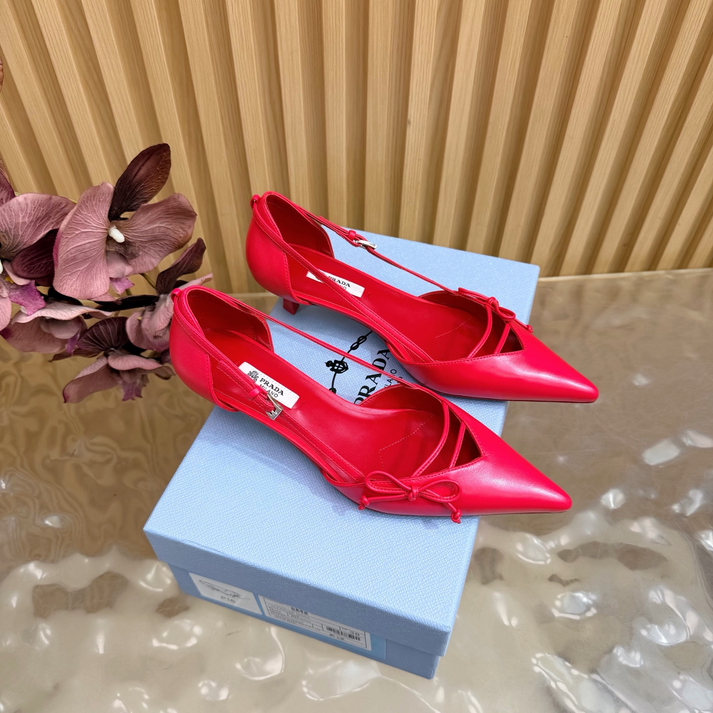Prada Style Leather Women's Shoes Lookbook Reference image 1