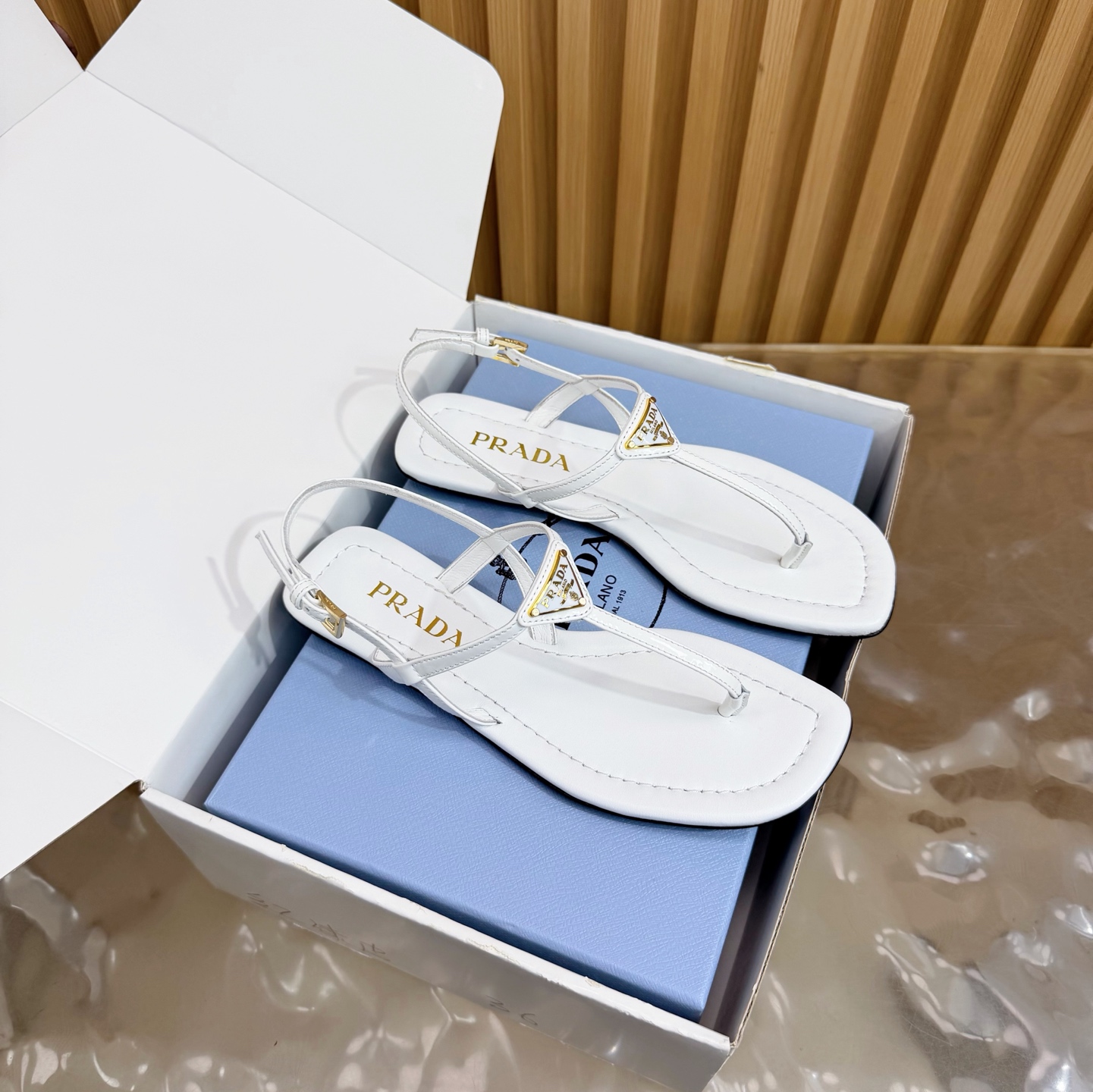 Prada Style Leather Women's Shoes Lookbook Reference image 1