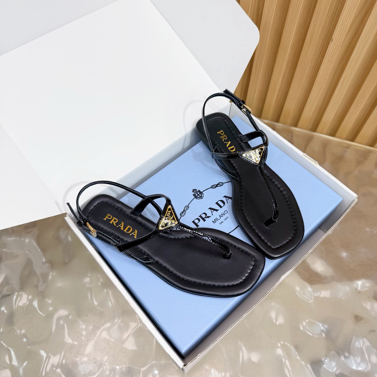Prada Style Leather Women's Shoes Lookbook Reference image 2
