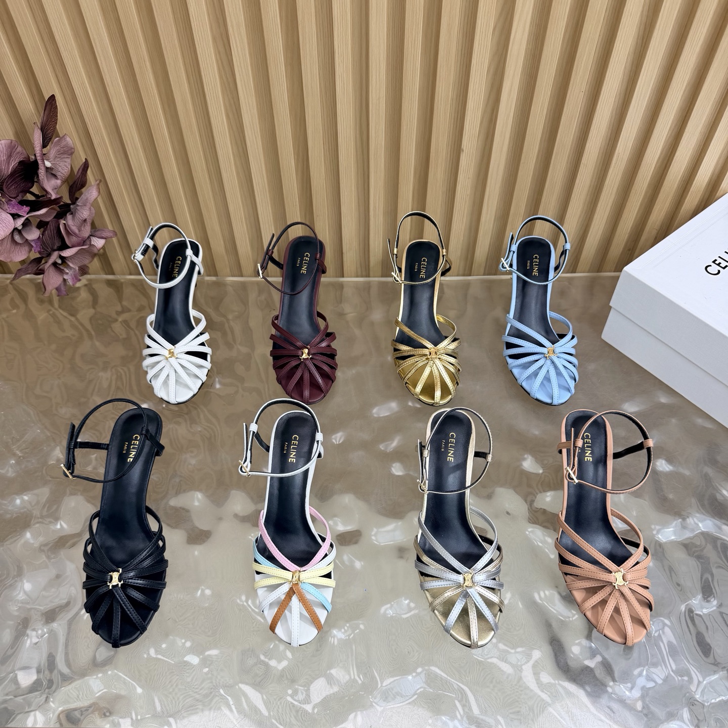 8 colores están a la venta desde hace mucho tiempo📍