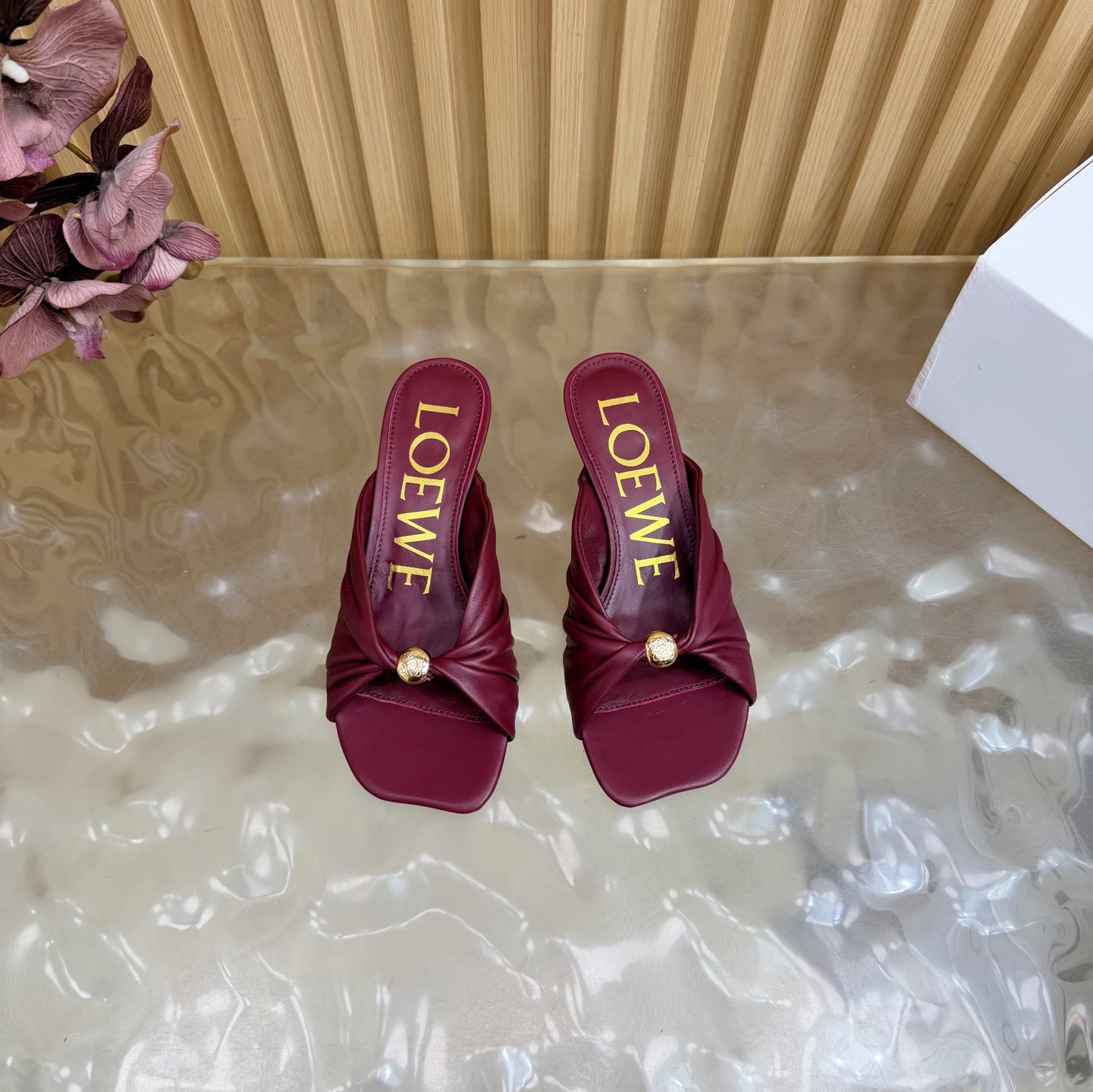 Женские сабо Loewe с бантом