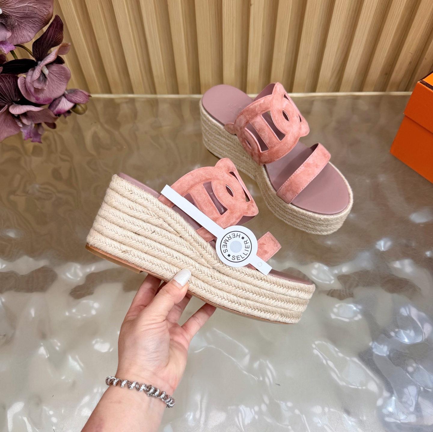 Hermes Slides