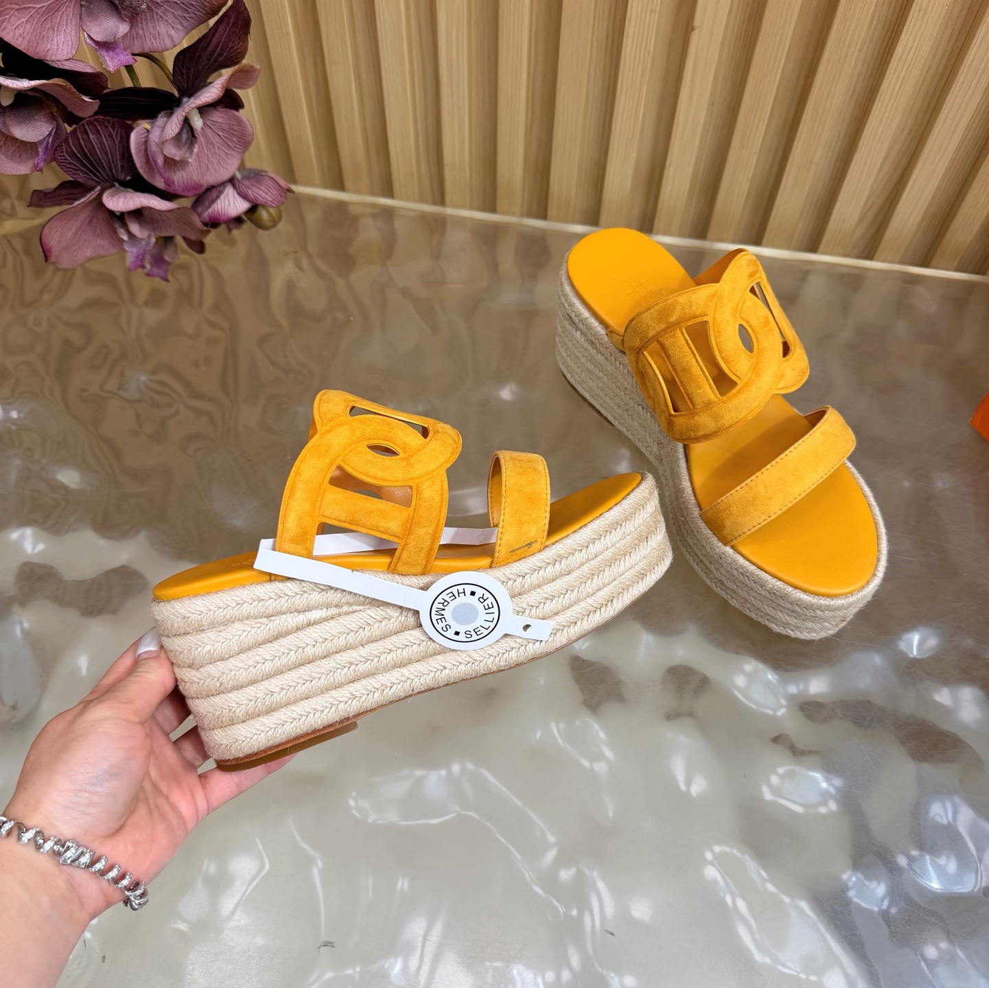 Hermes Slides