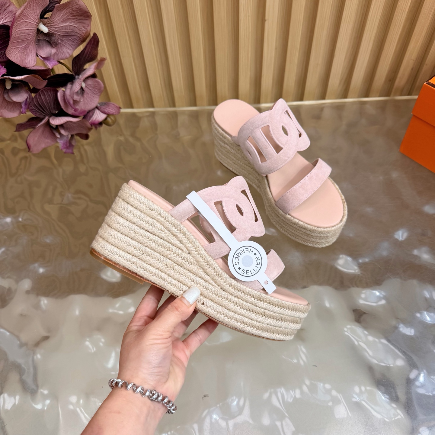 Hermes Slides