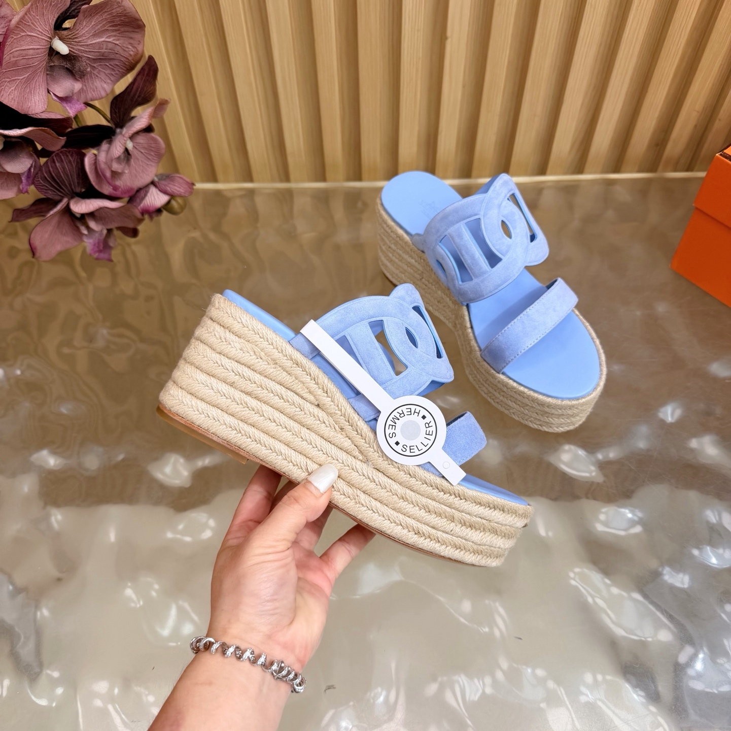 Hermes Slides