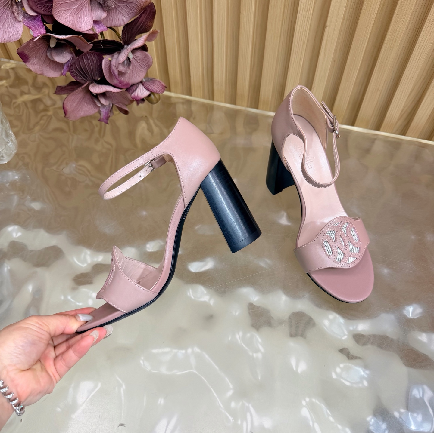 Hermes Sandals