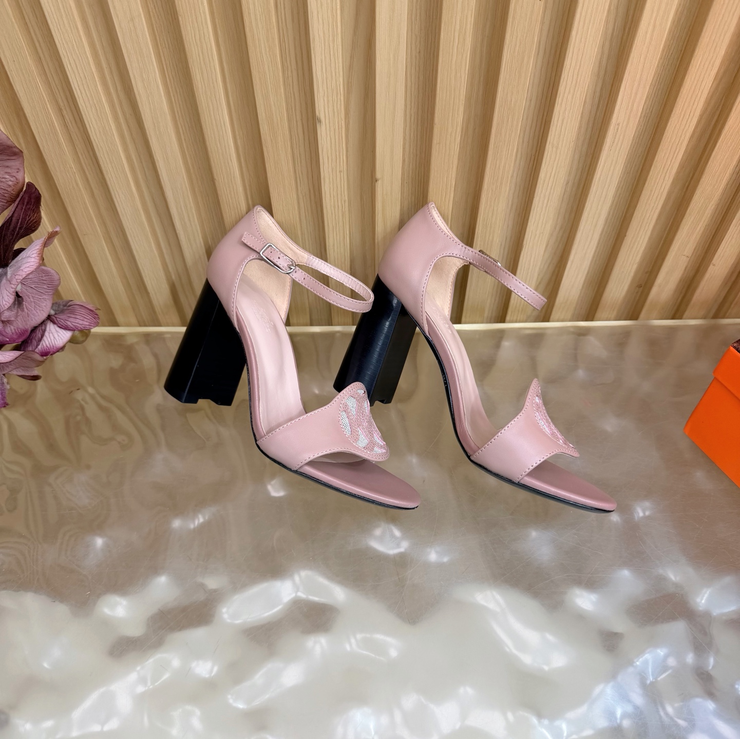 Hermes Sandals