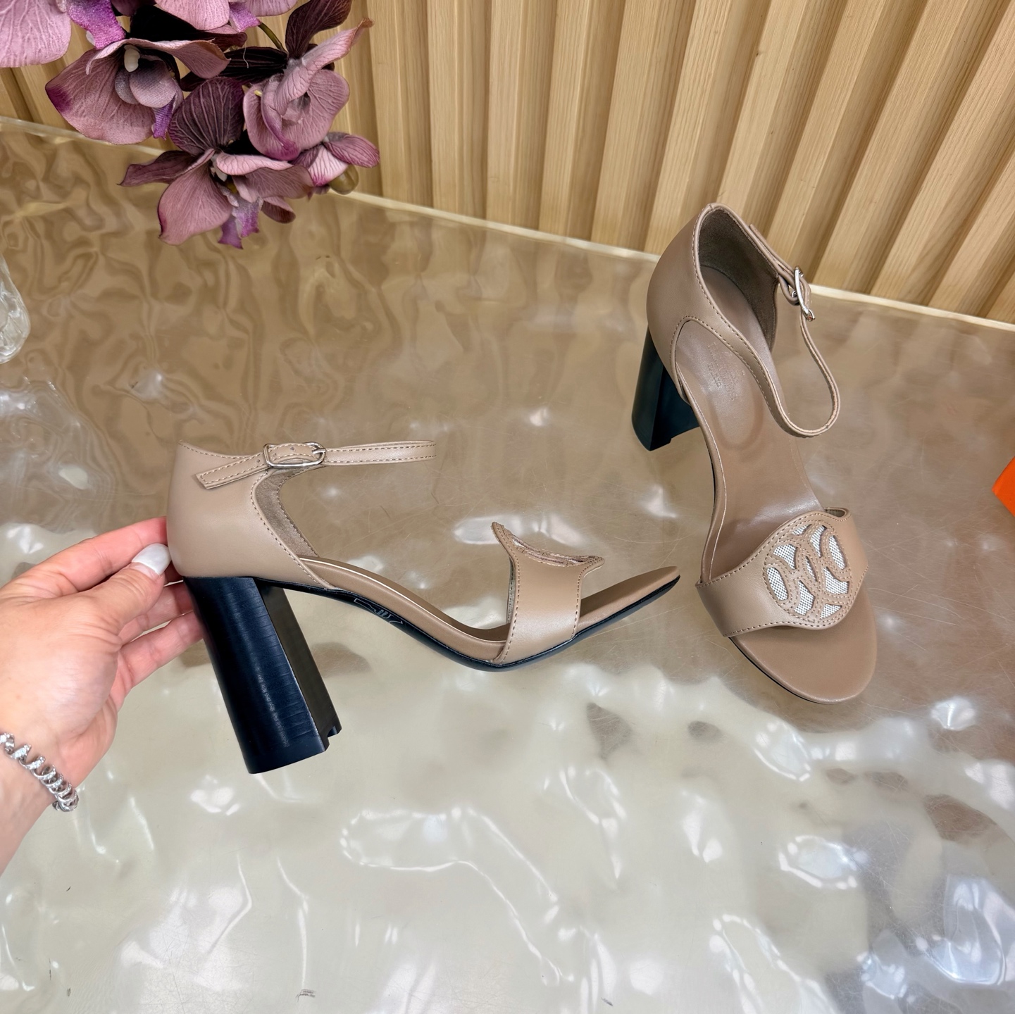 Hermes Sandals