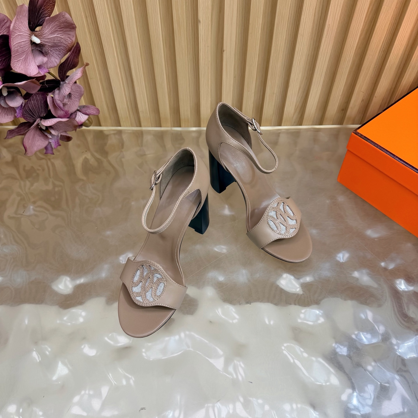 Hermes Sandals