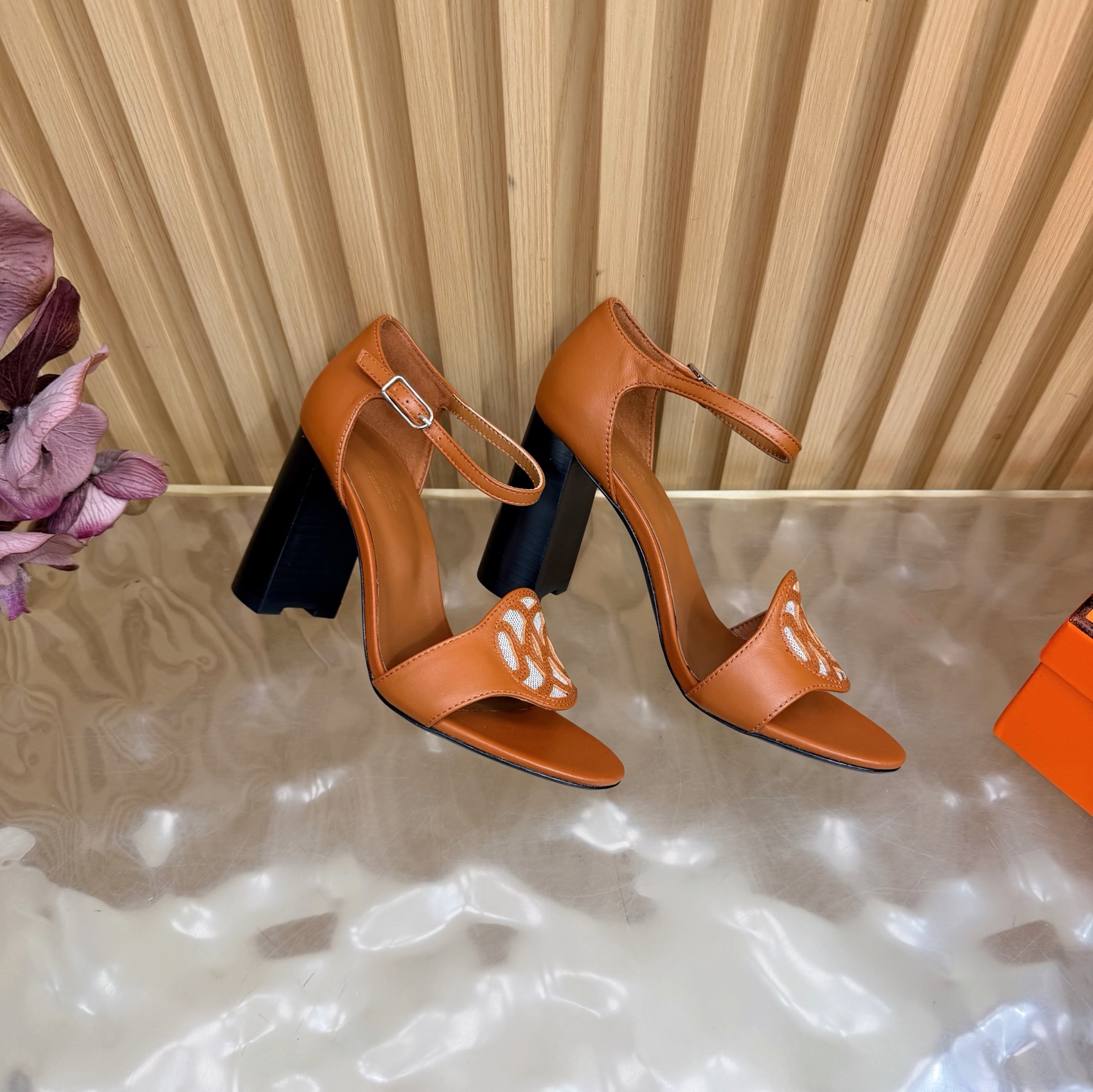 Hermes Sandals