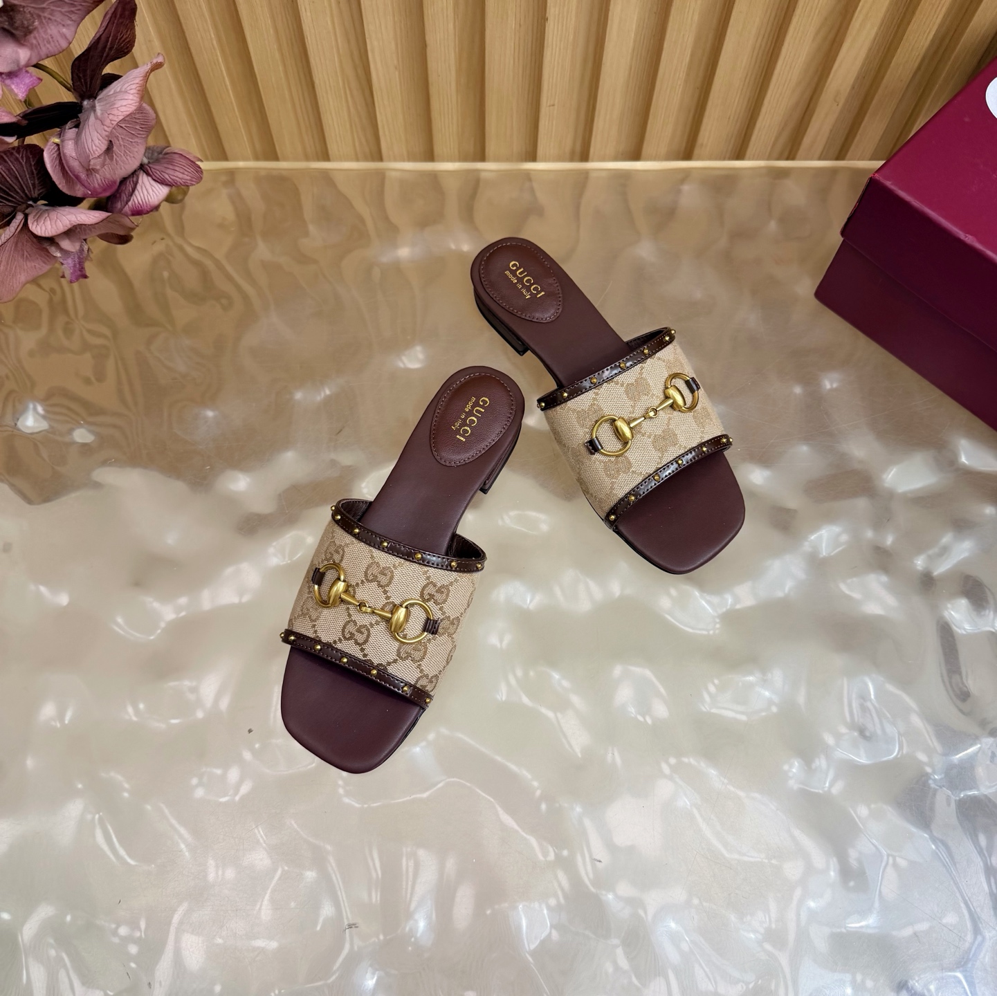 Gucci Slides