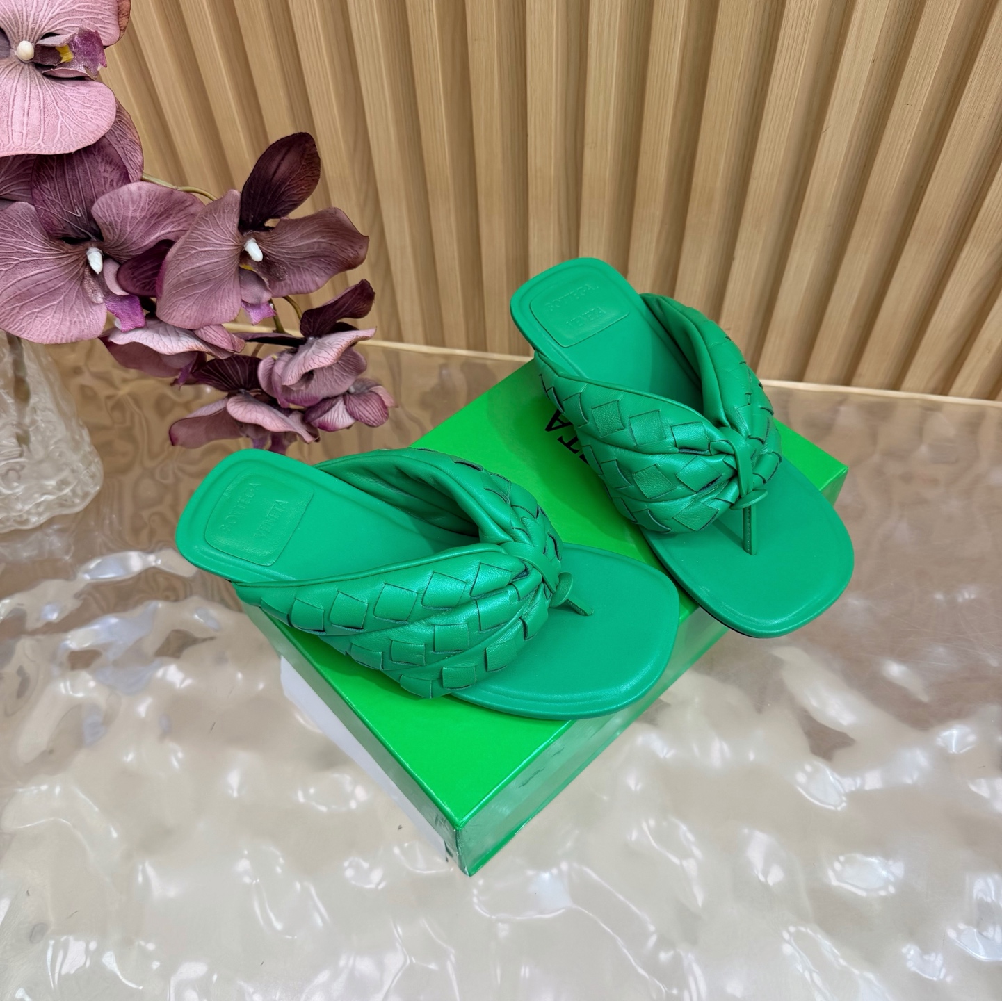 Bottega Veneta Slides