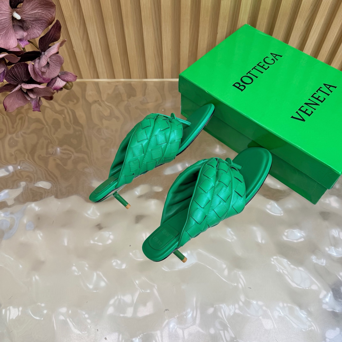 Bottega Veneta Slides