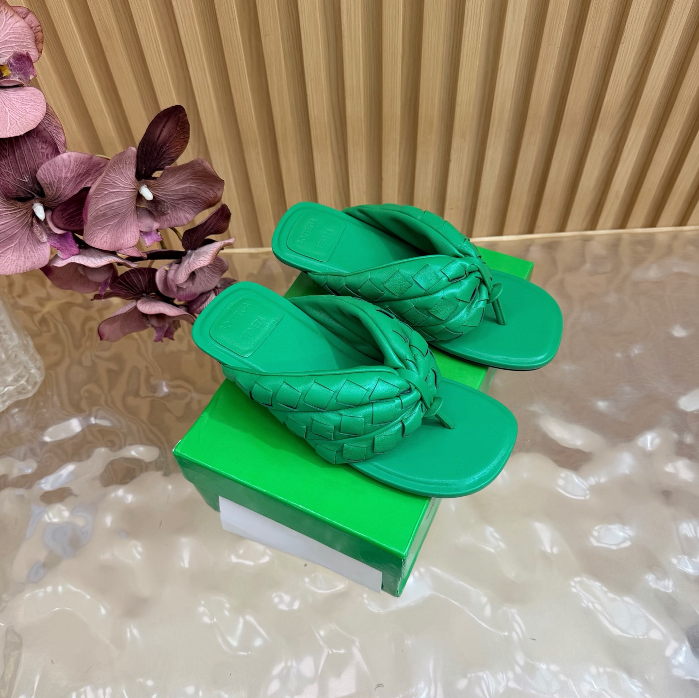 Bottega Veneta Slides