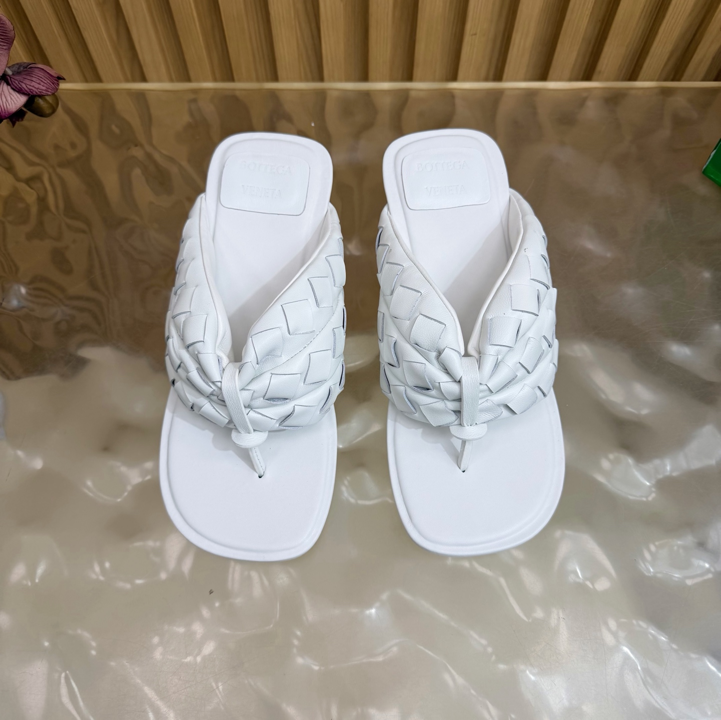 Bottega Veneta Slides